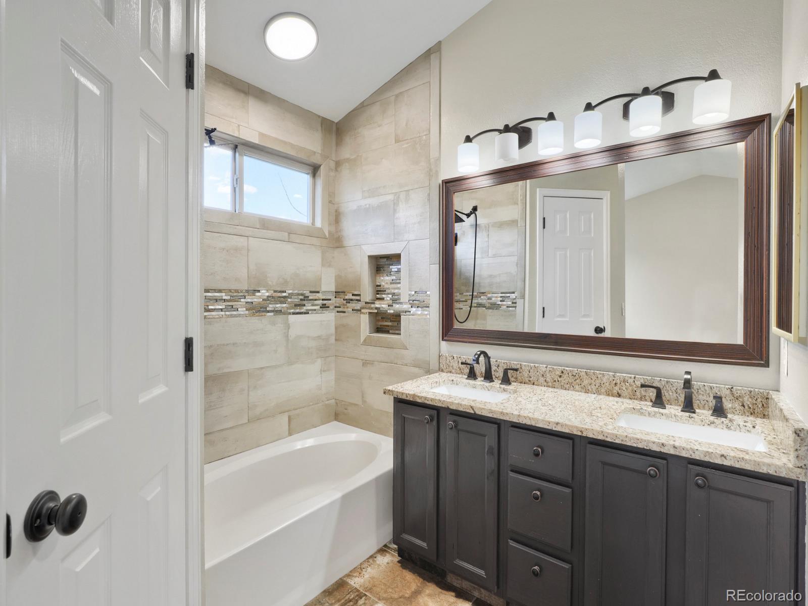 2238 S Waco Court