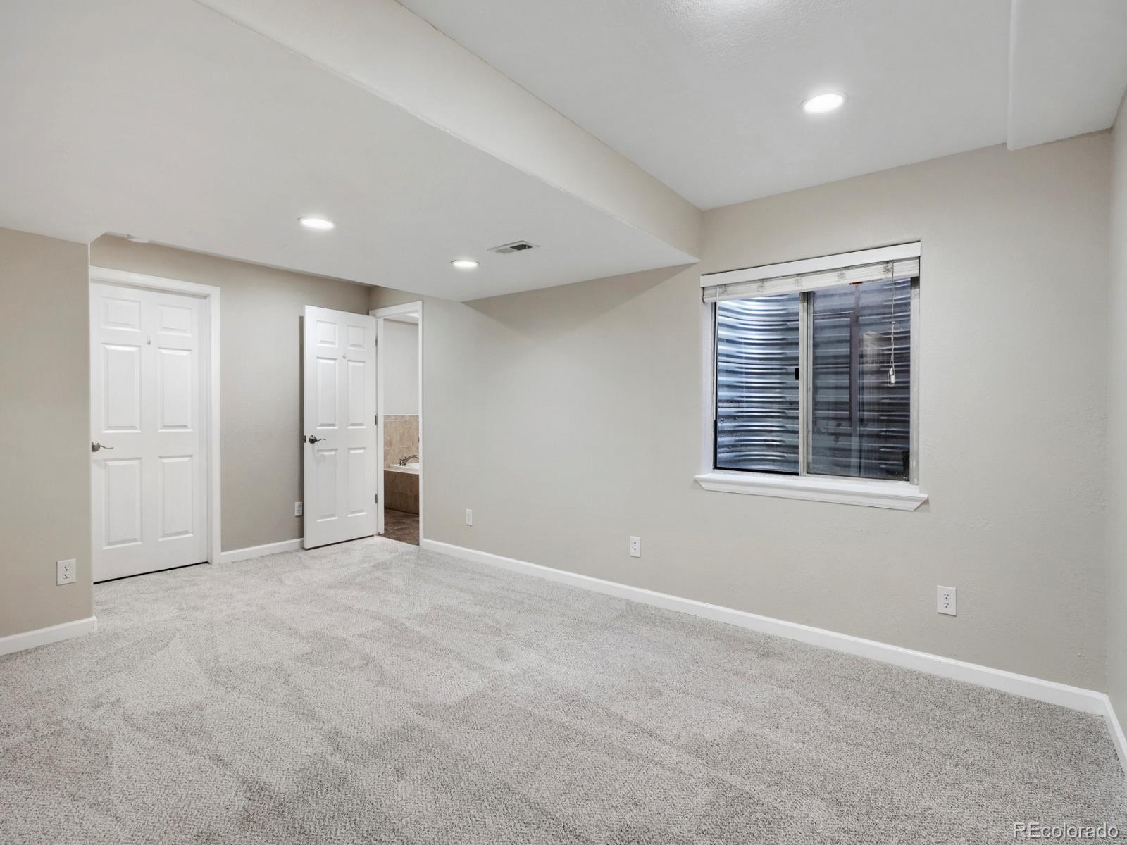 2238 S Waco Court
