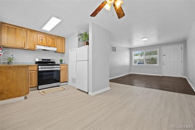 7376-7382 Oneida Drive