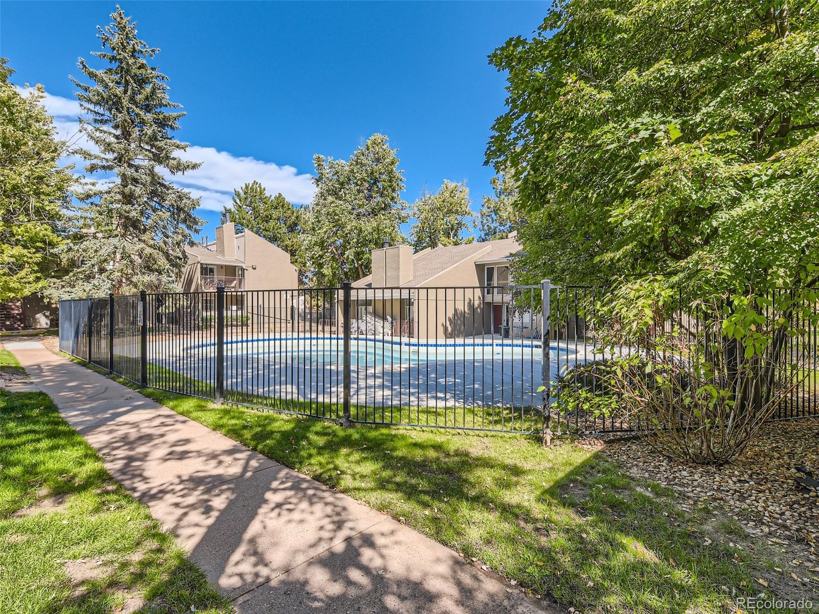 5300 E Cherry Creek Drive S Unit: 1403