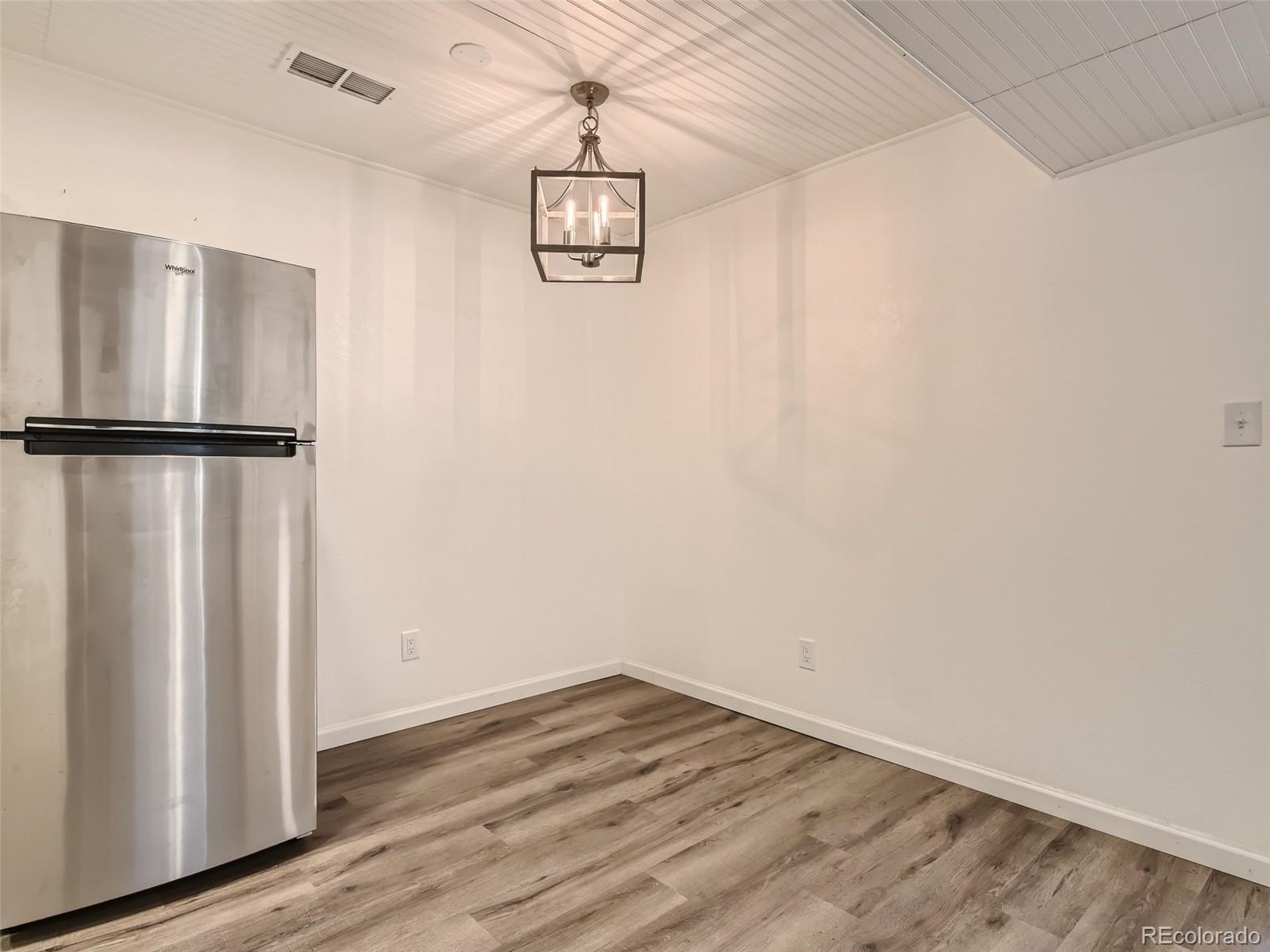 5300 E Cherry Creek Drive S Unit: 1403