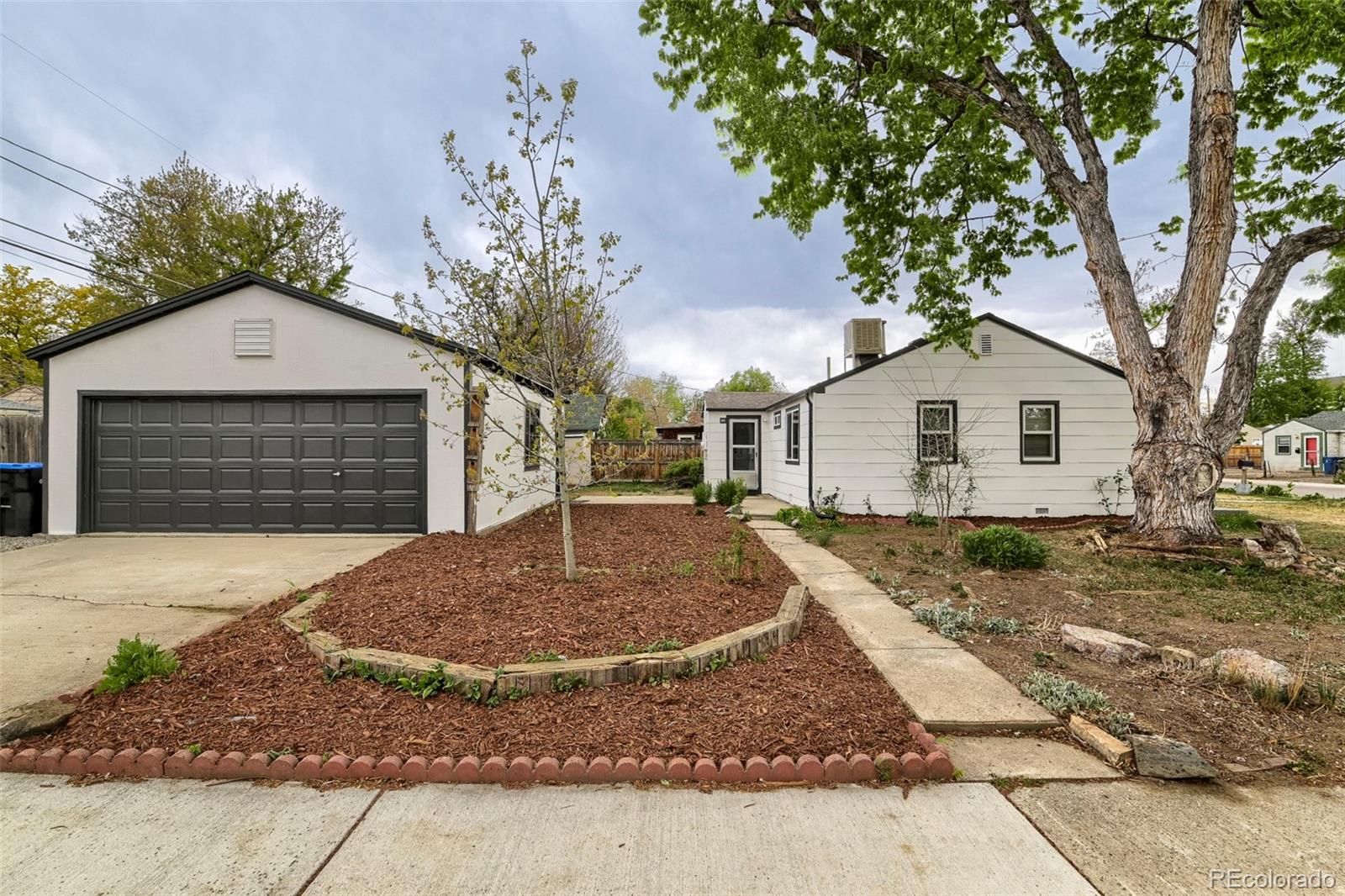 6910 Reno Drive