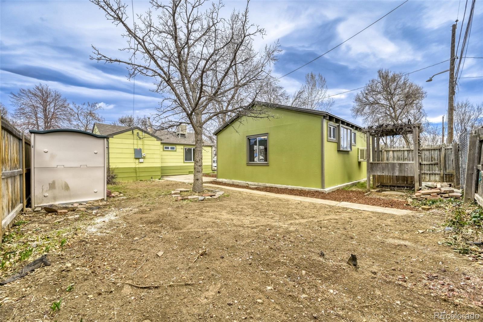 6910 Reno Drive