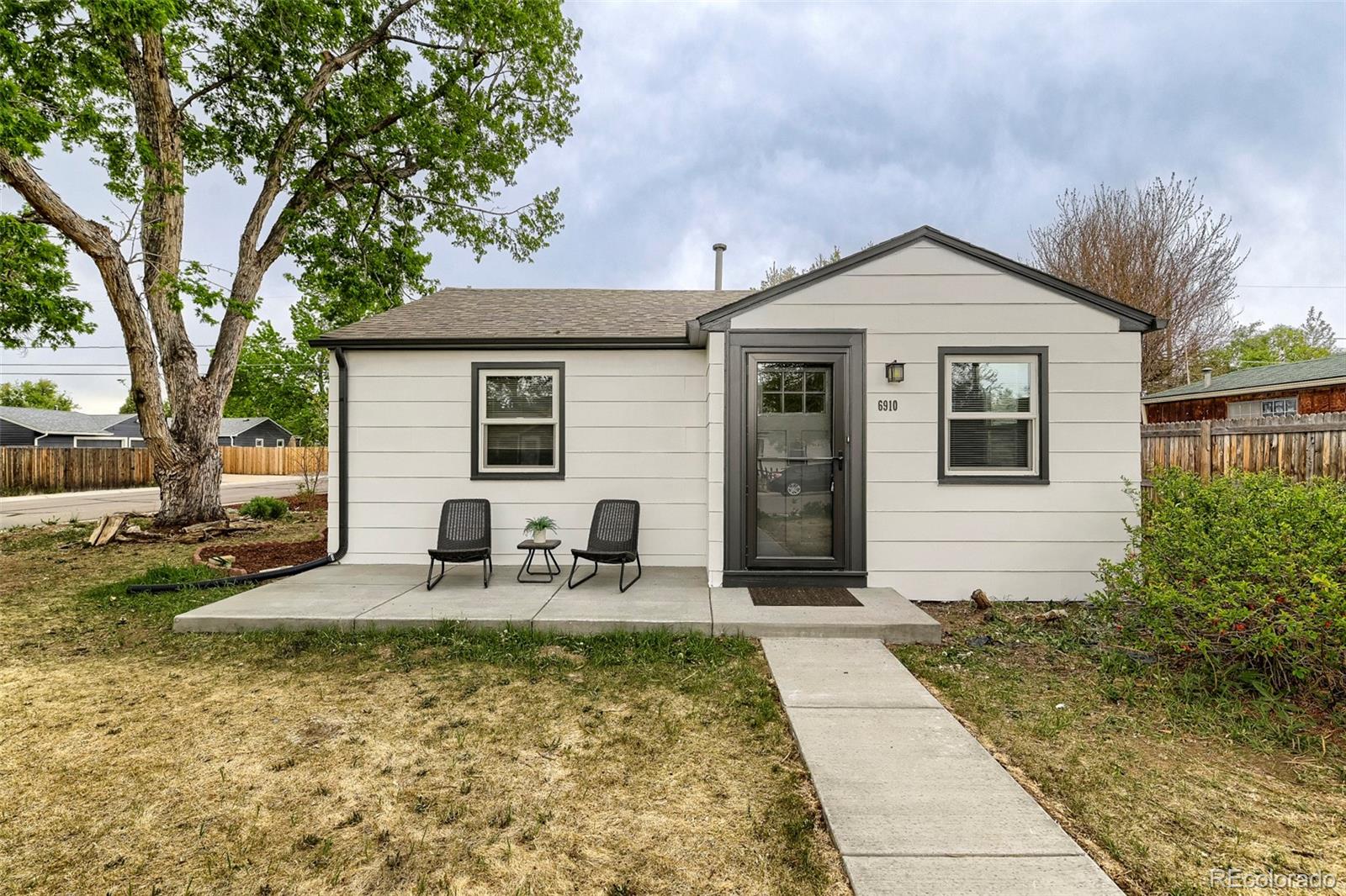 6910 Reno Drive