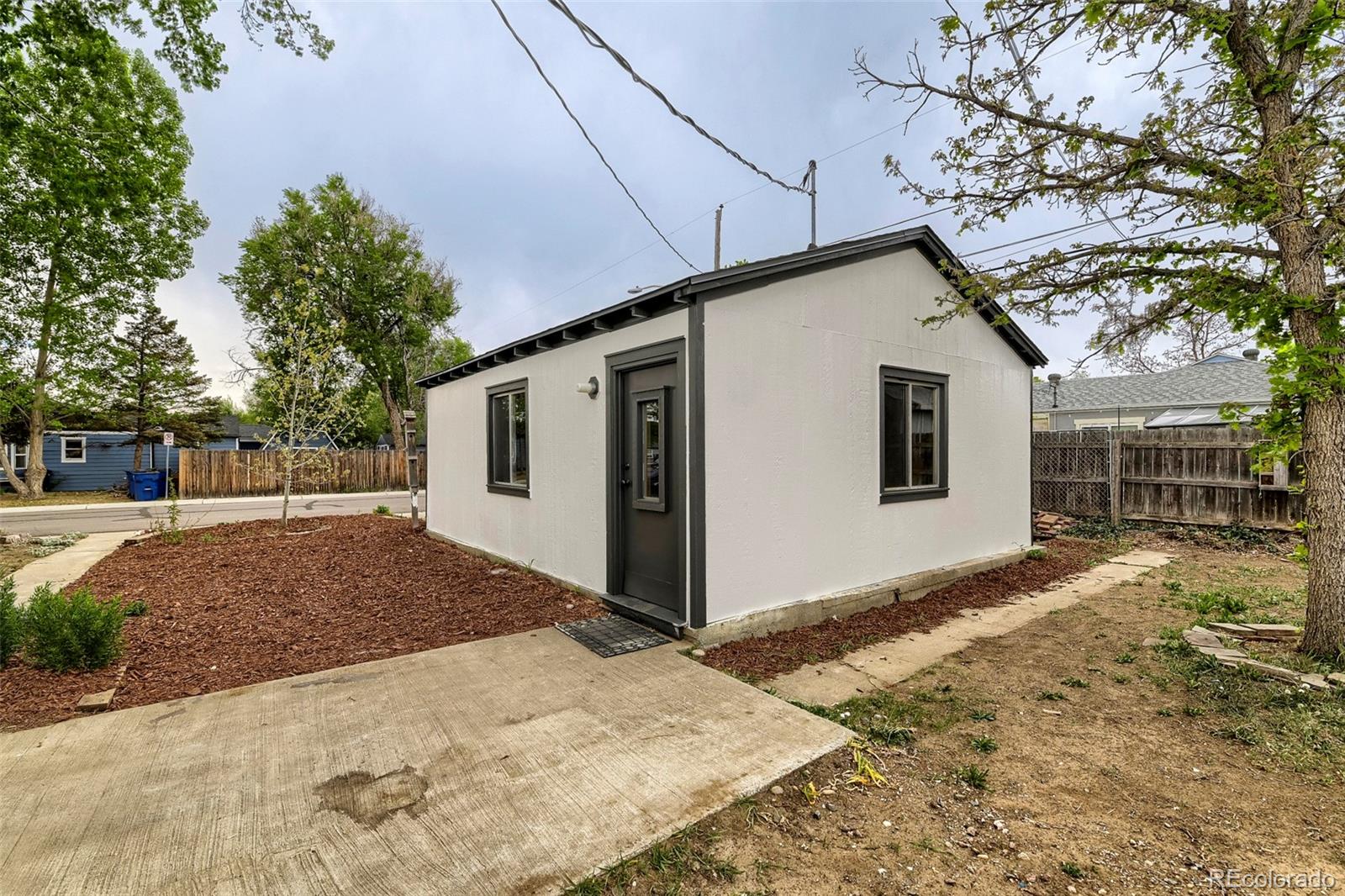 6910 Reno Drive