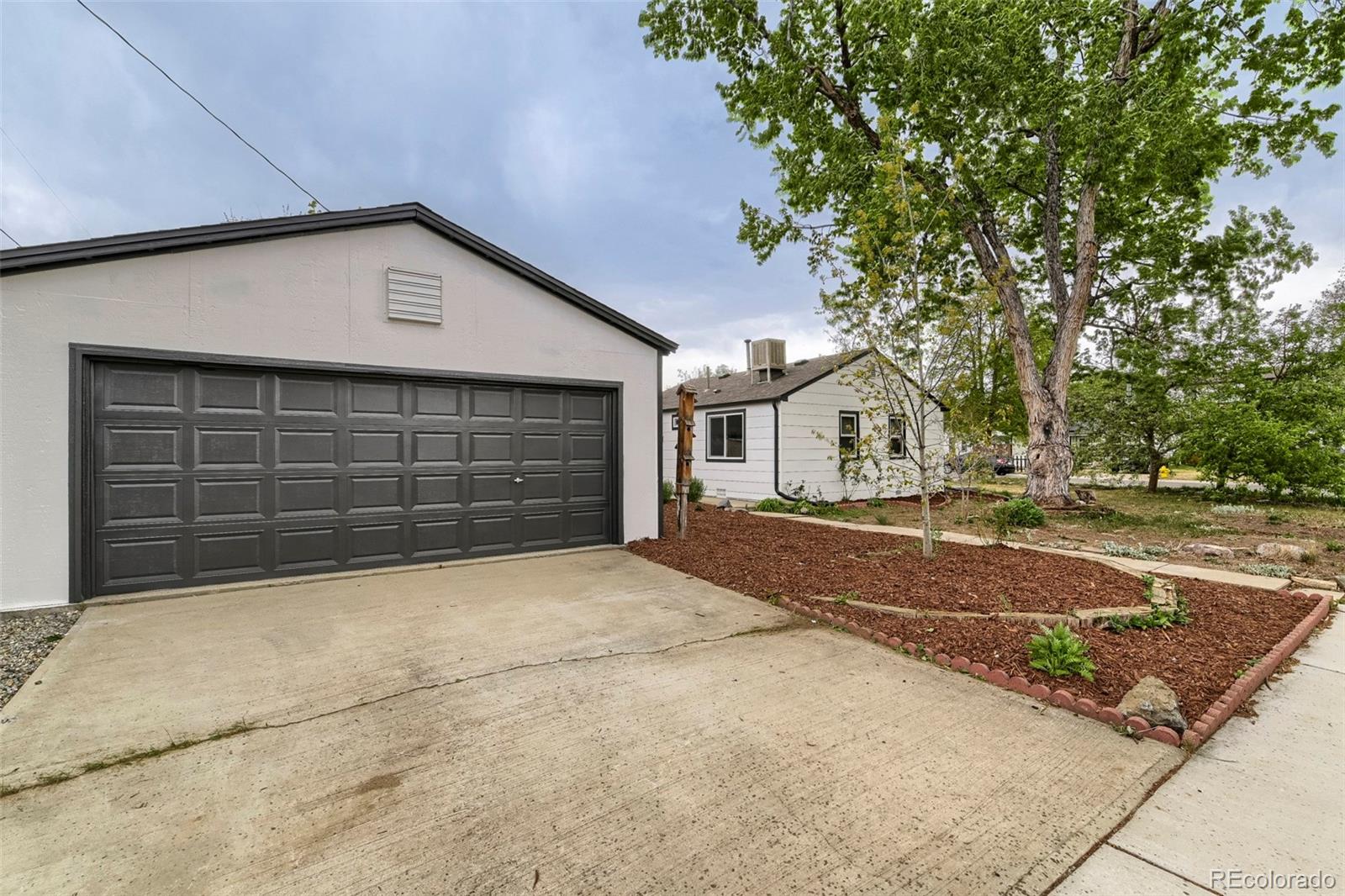6910 Reno Drive