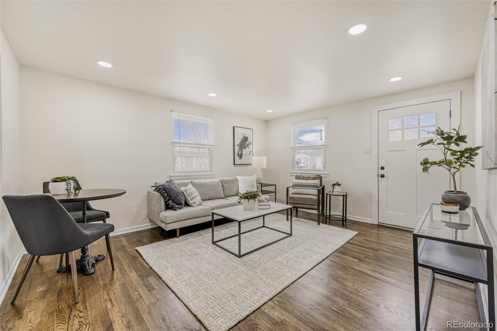 6910 Reno Drive