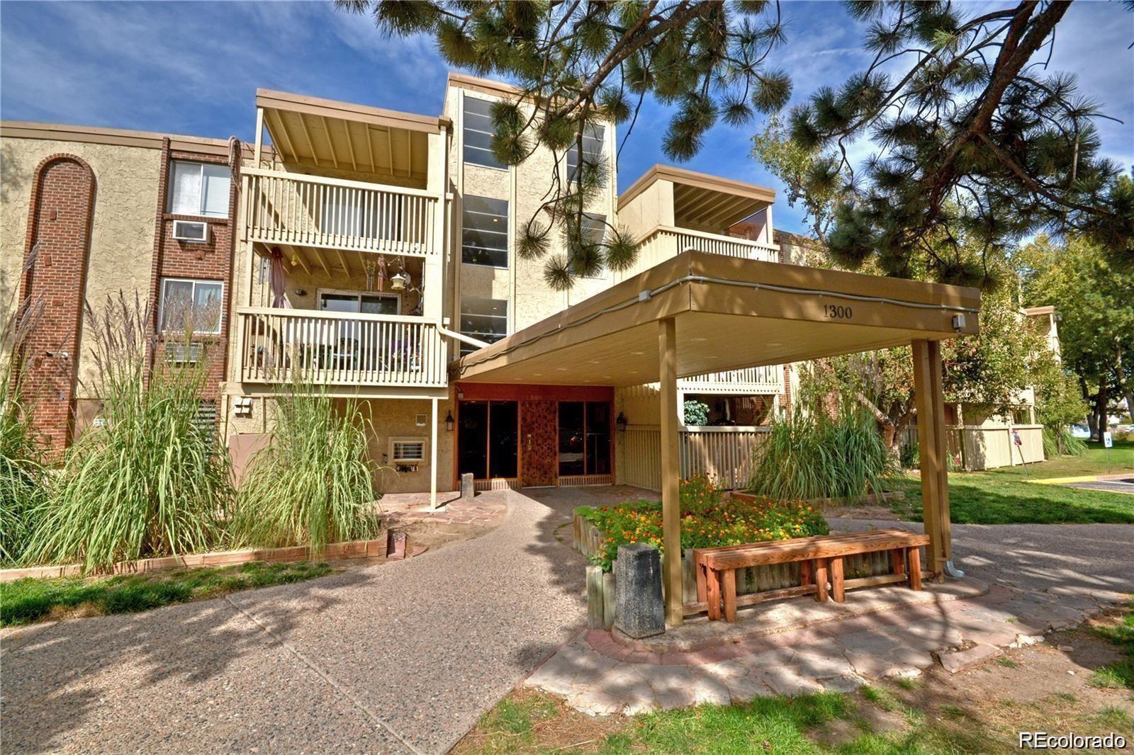 1302 S Parker Road Unit: 325