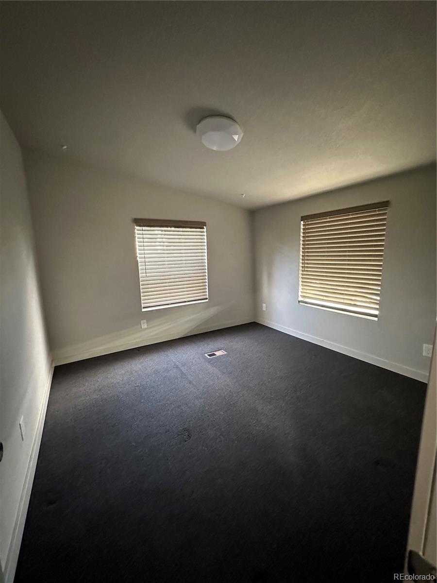 1400 S COLLYER Street