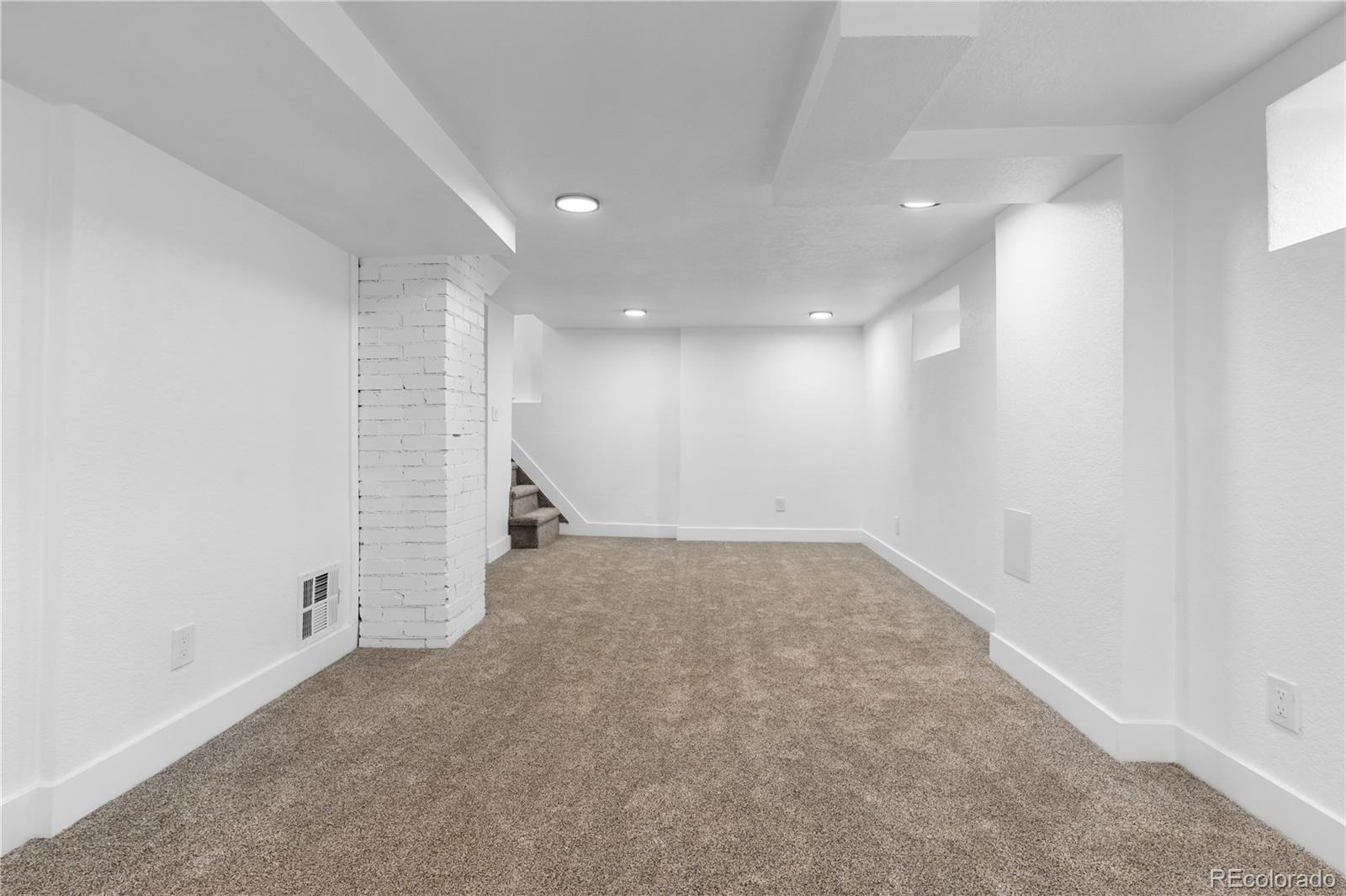 3217 N Clayton Street