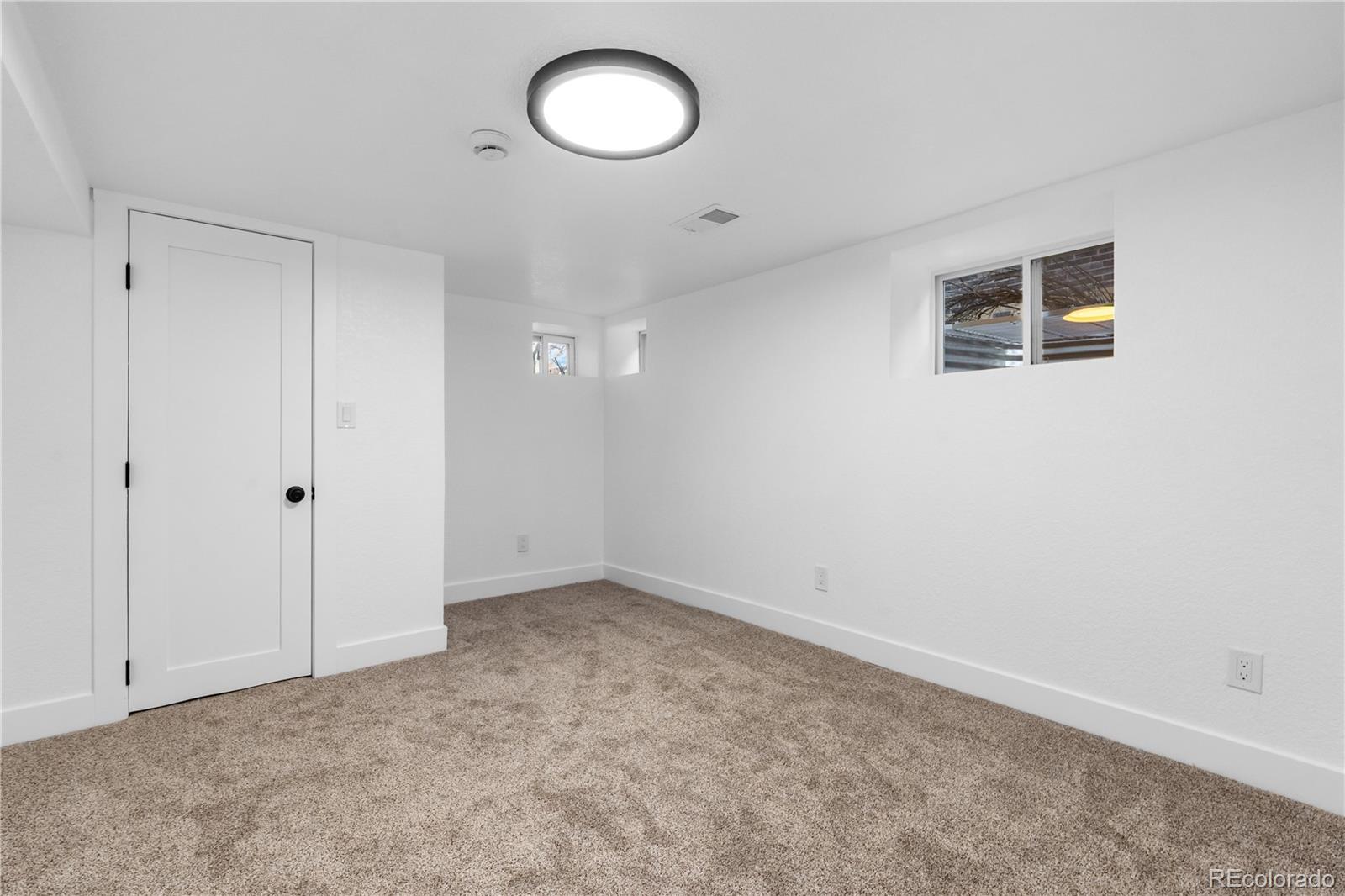 3217 N Clayton Street