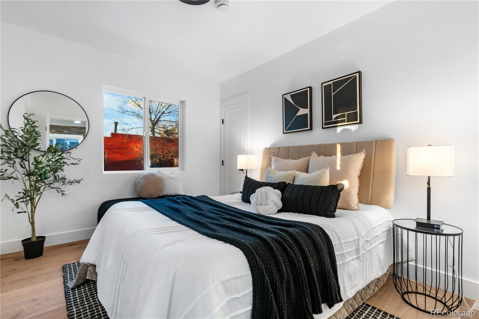 3217 N Clayton Street