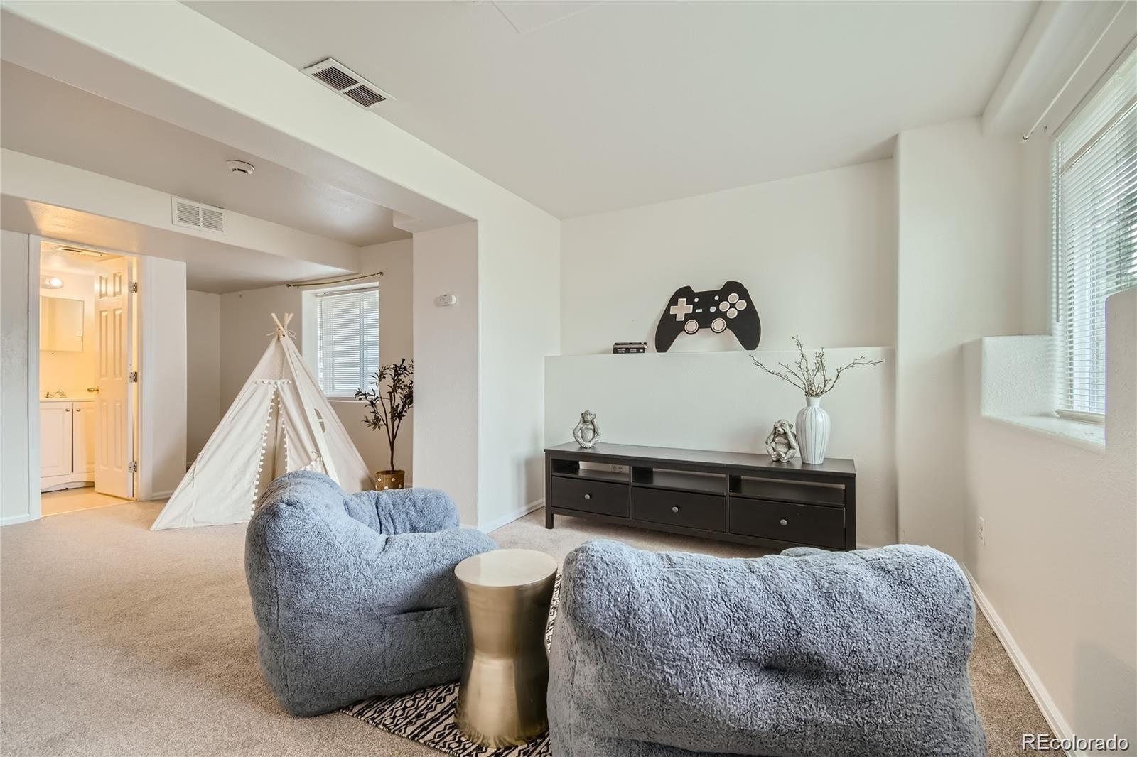 9544 Josephine Street