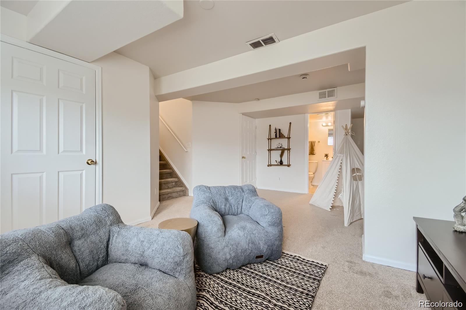 9544 Josephine Street