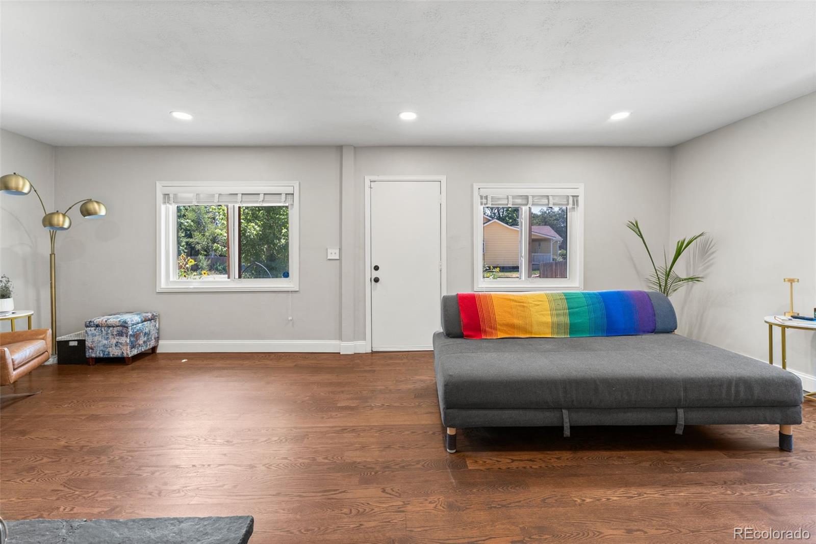 1111 E Dartmouth Avenue