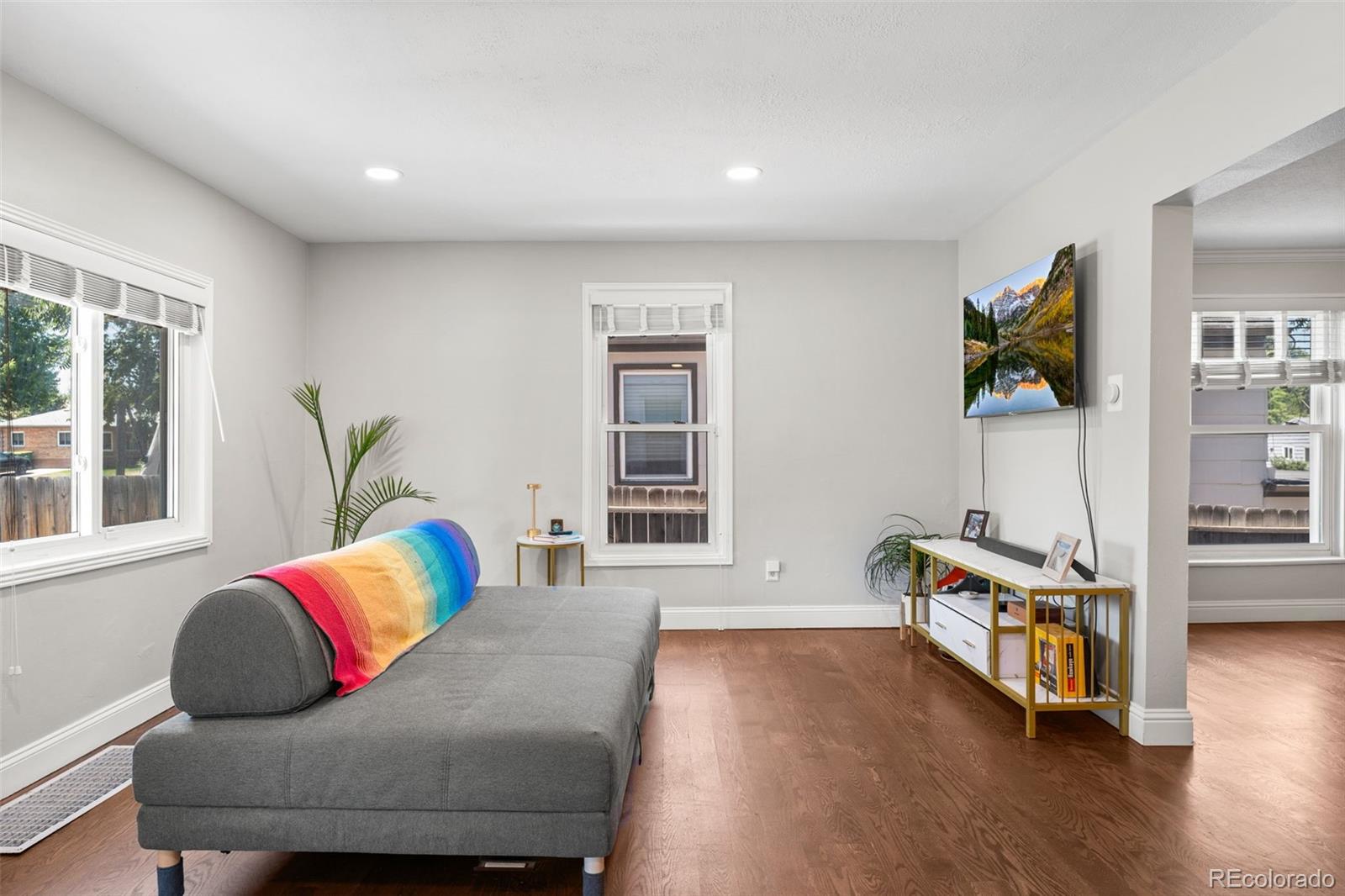 1111 E Dartmouth Avenue