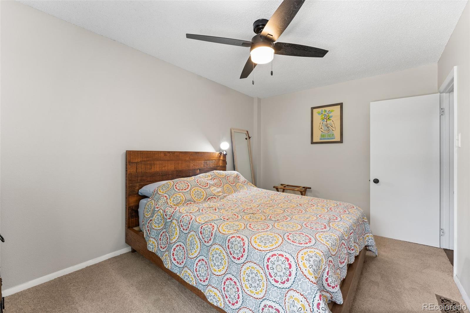 1111 E Dartmouth Avenue