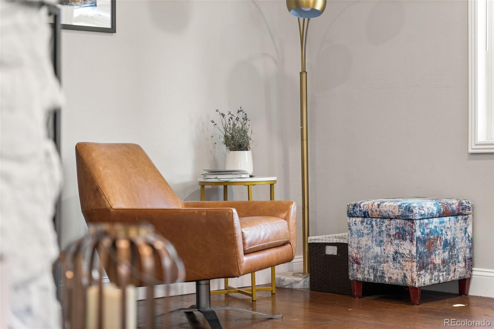 1111 E Dartmouth Avenue