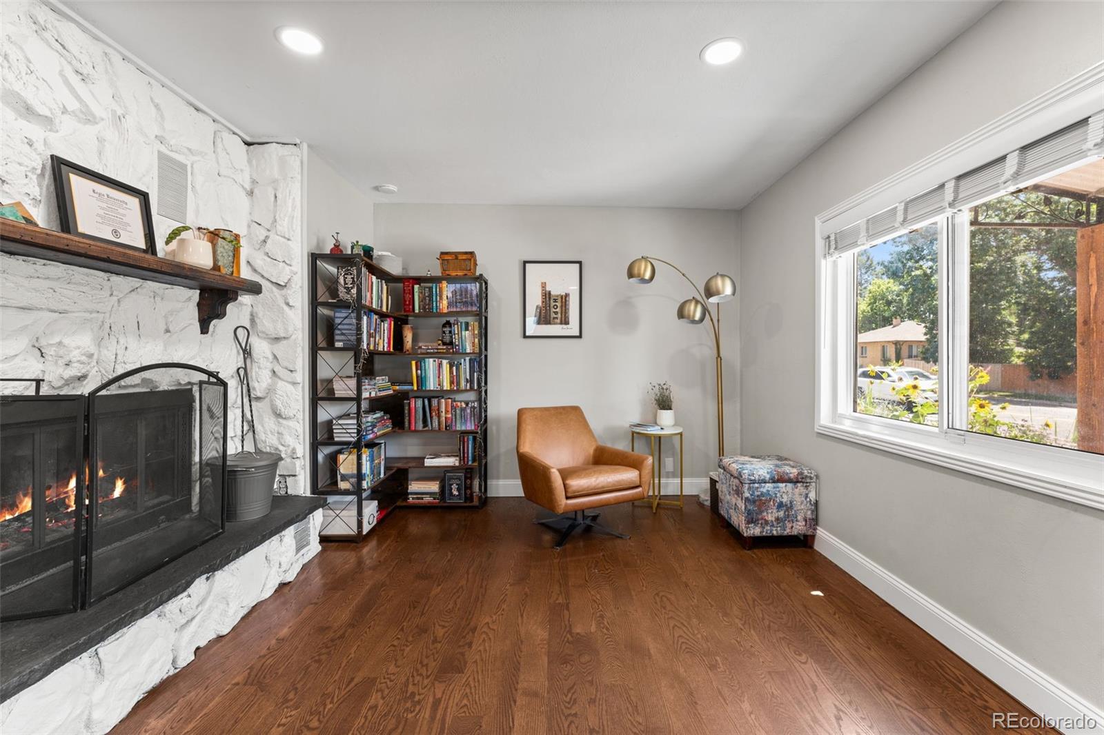 1111 E Dartmouth Avenue