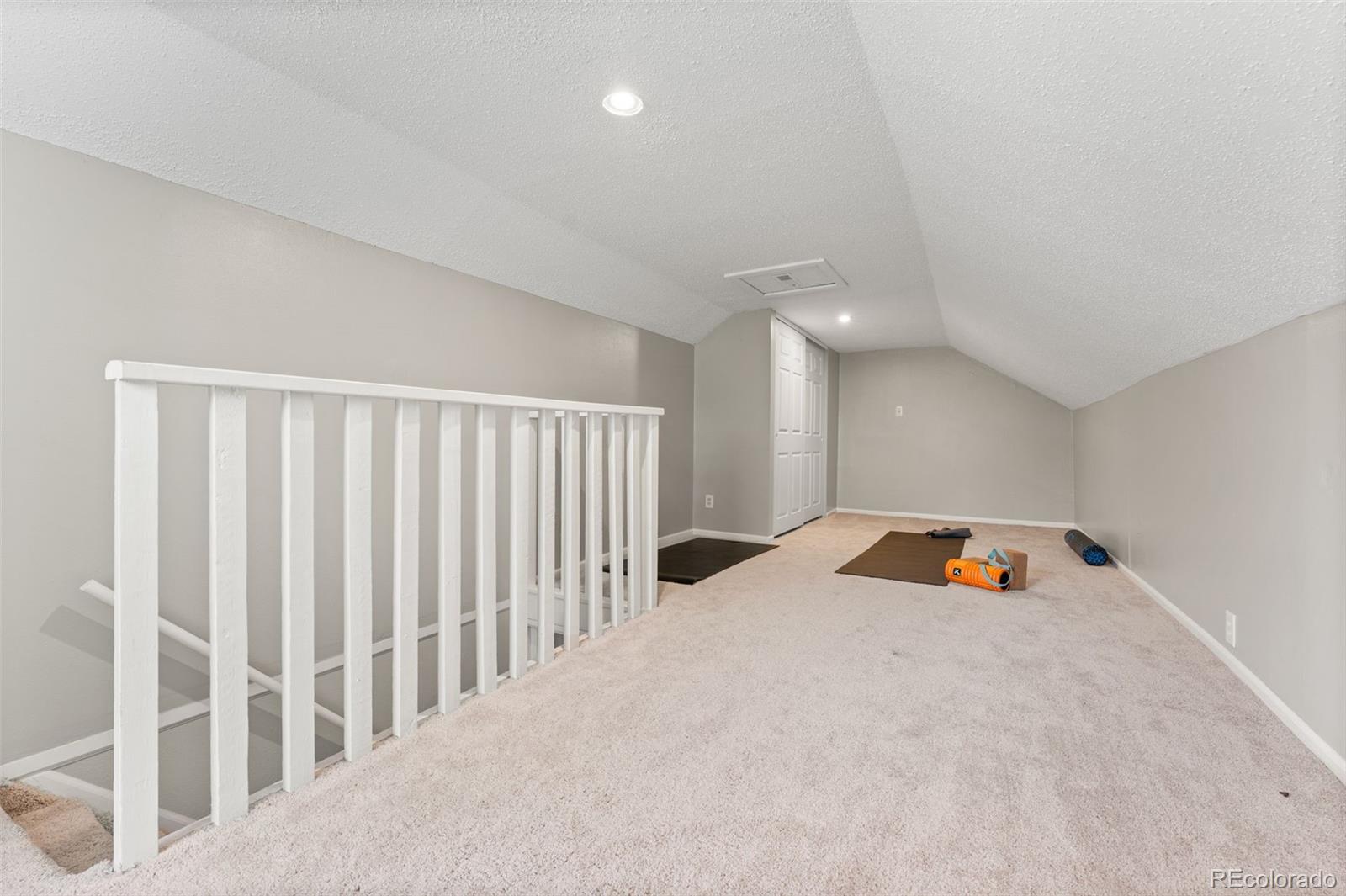 1111 E Dartmouth Avenue