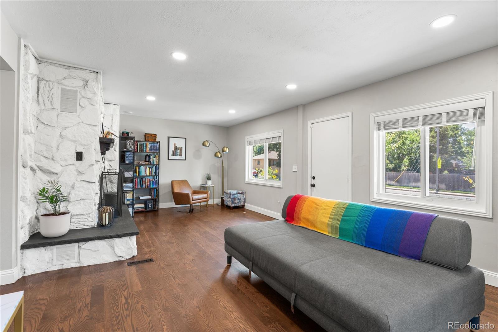 1111 E Dartmouth Avenue