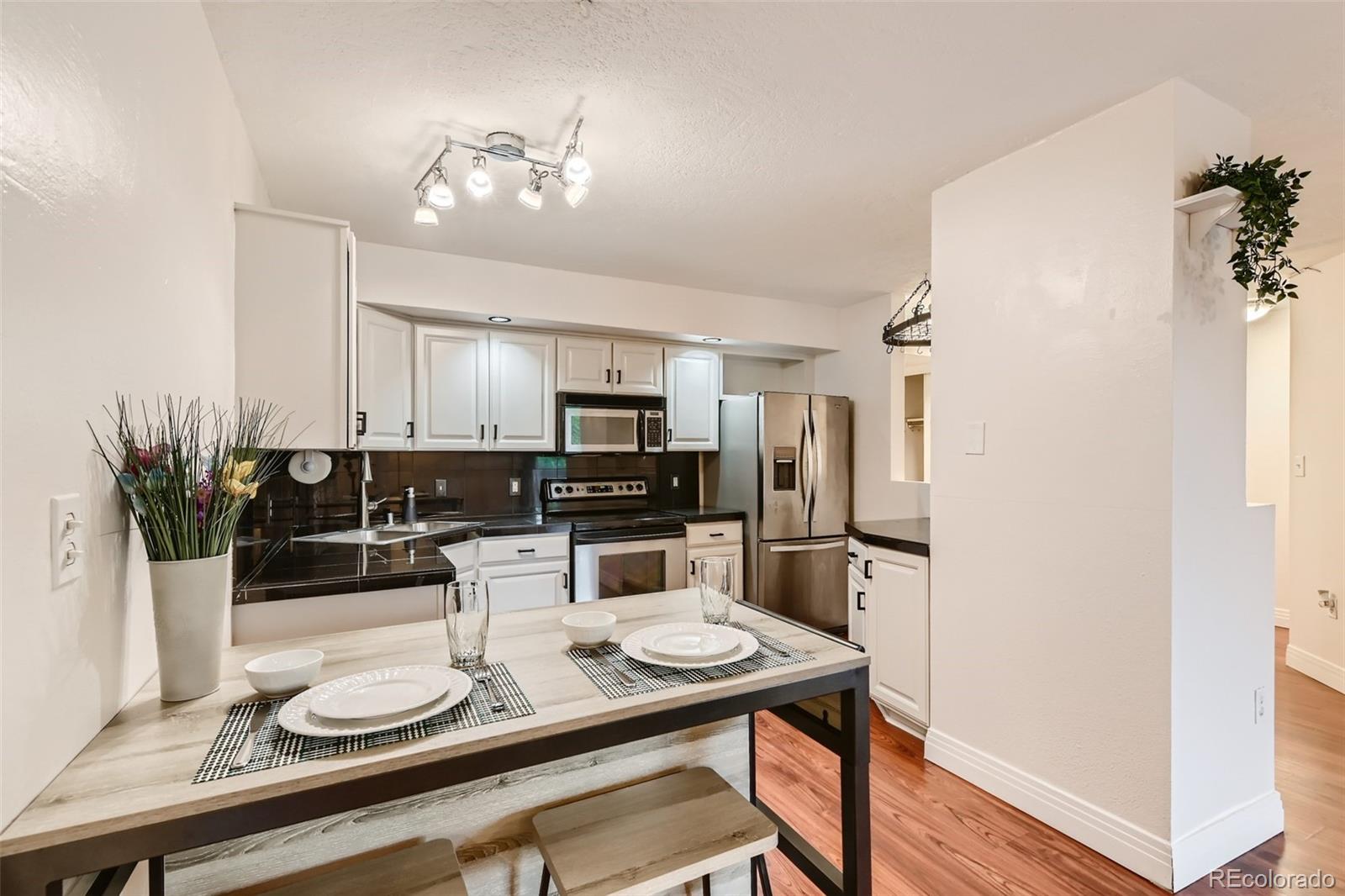 601 W 11th Avenue Unit: 107