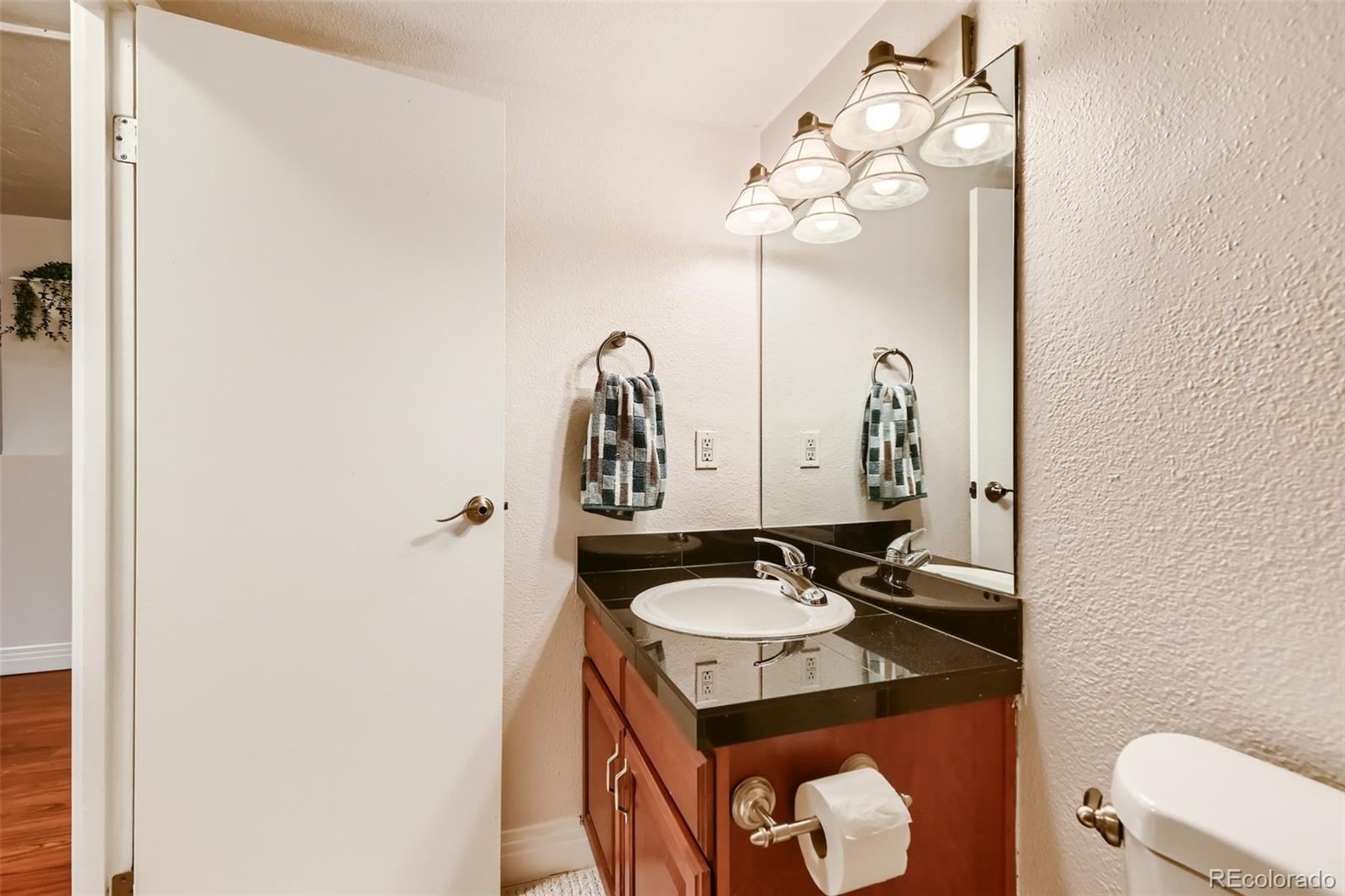601 W 11th Avenue Unit: 107