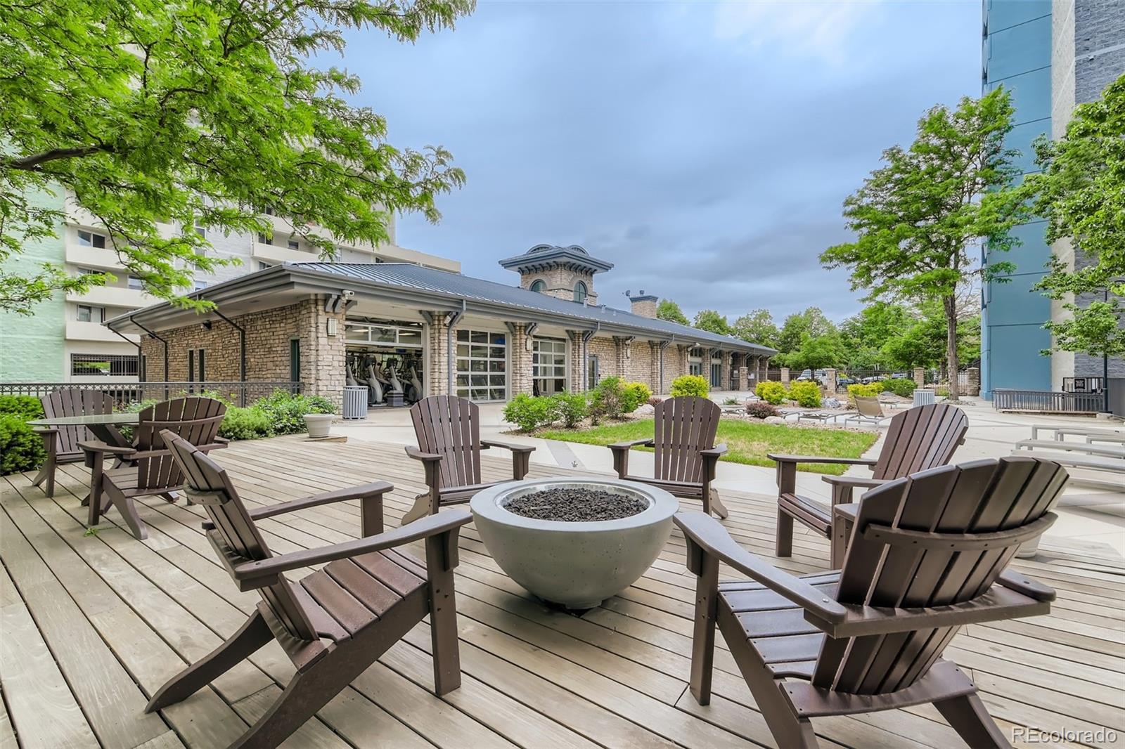 601 W 11th Avenue Unit: 107