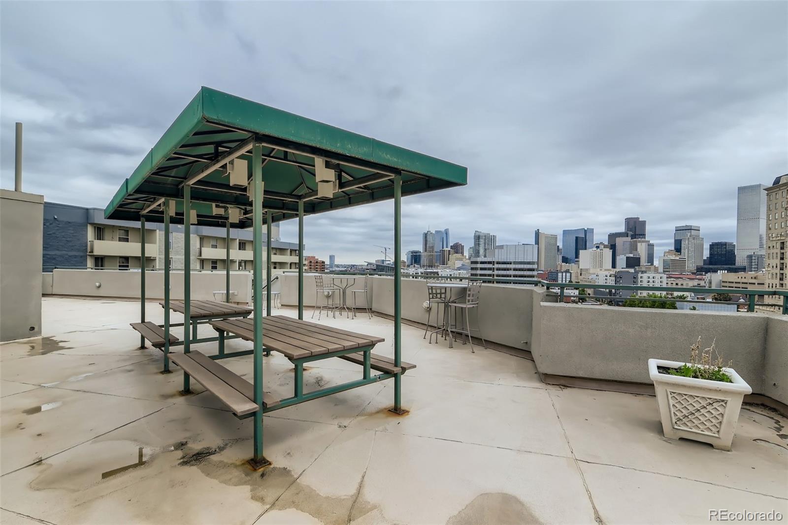 601 W 11th Avenue Unit: 107
