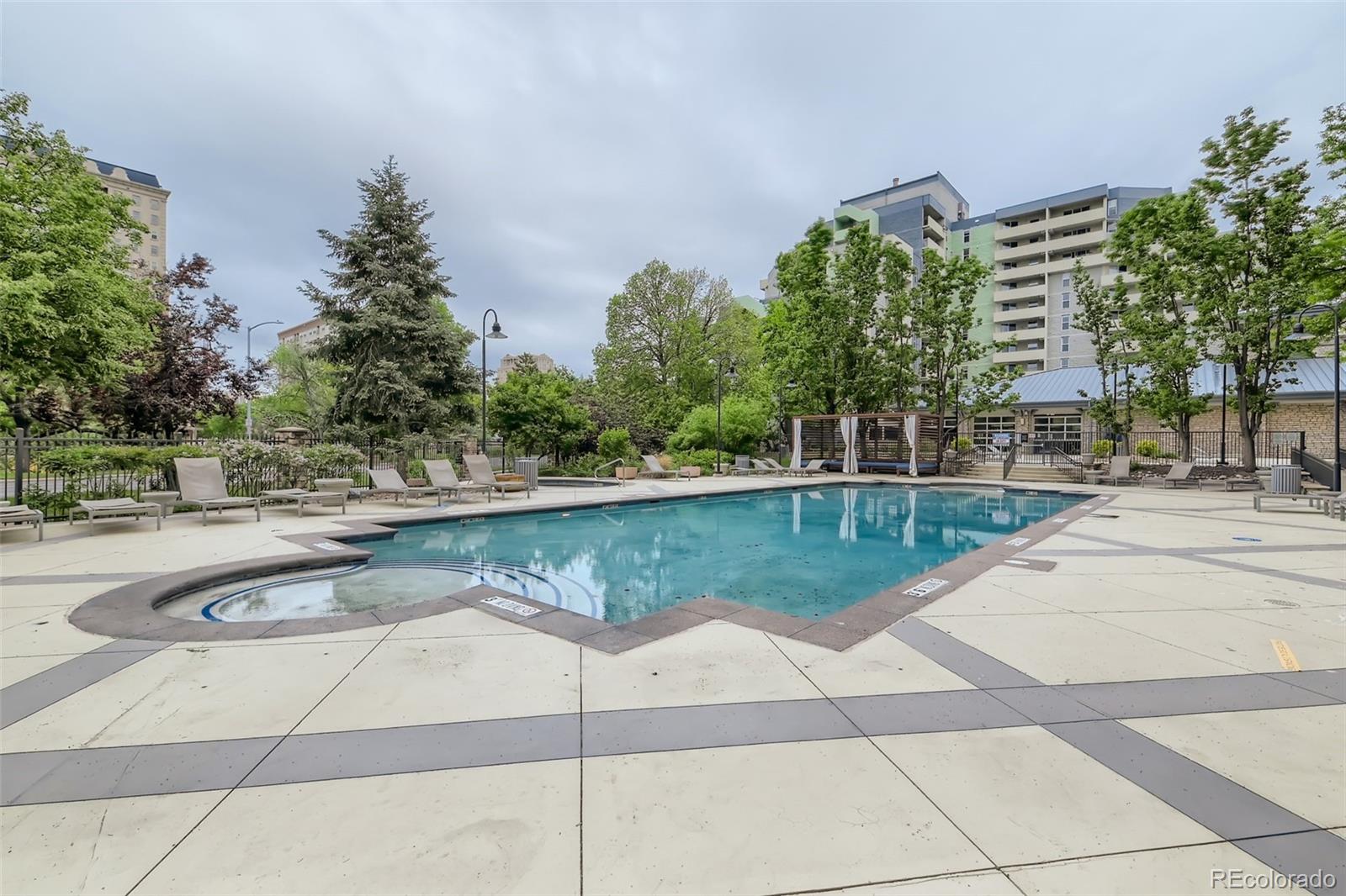 601 W 11th Avenue Unit: 107