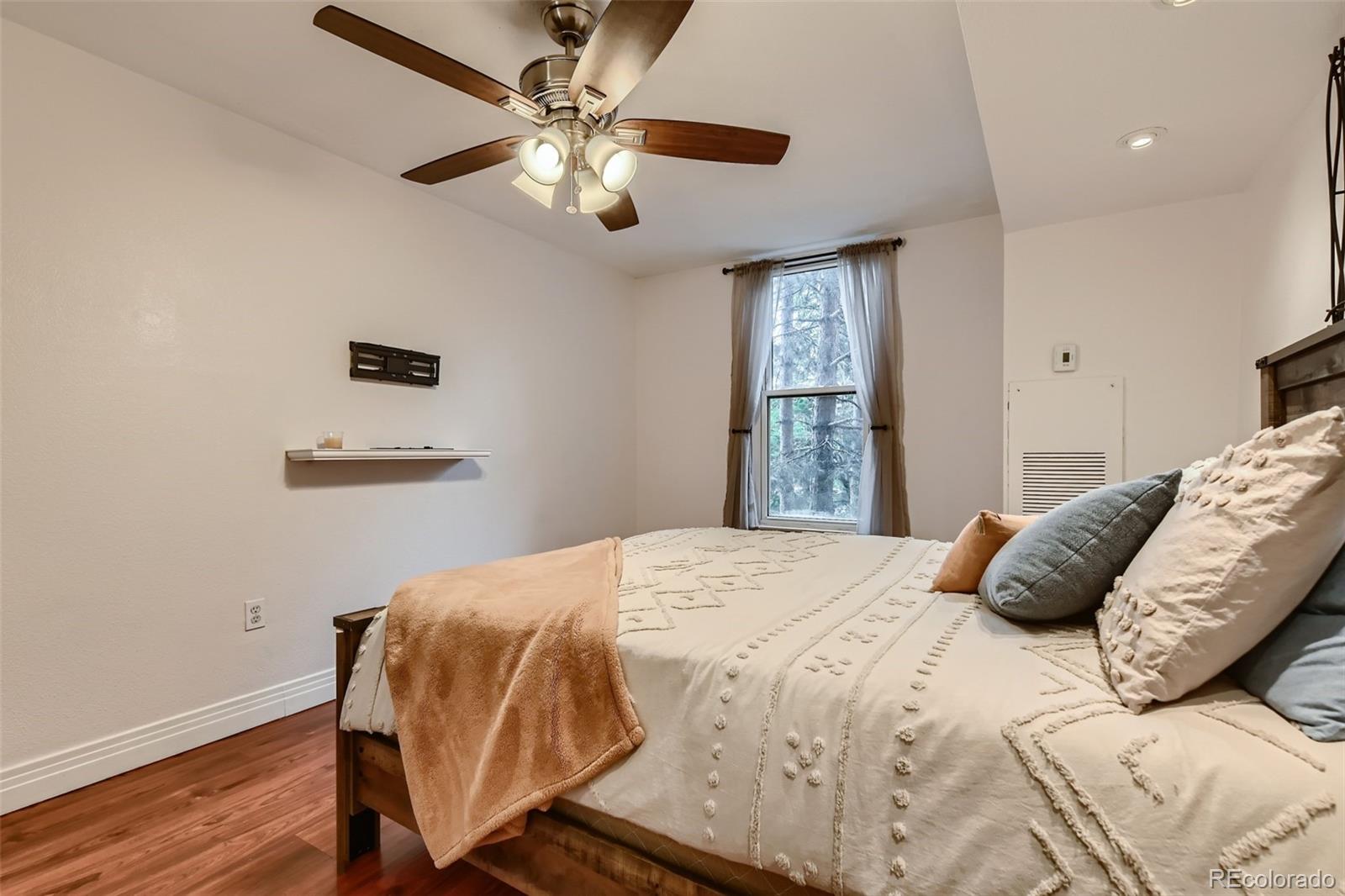 601 W 11th Avenue Unit: 107