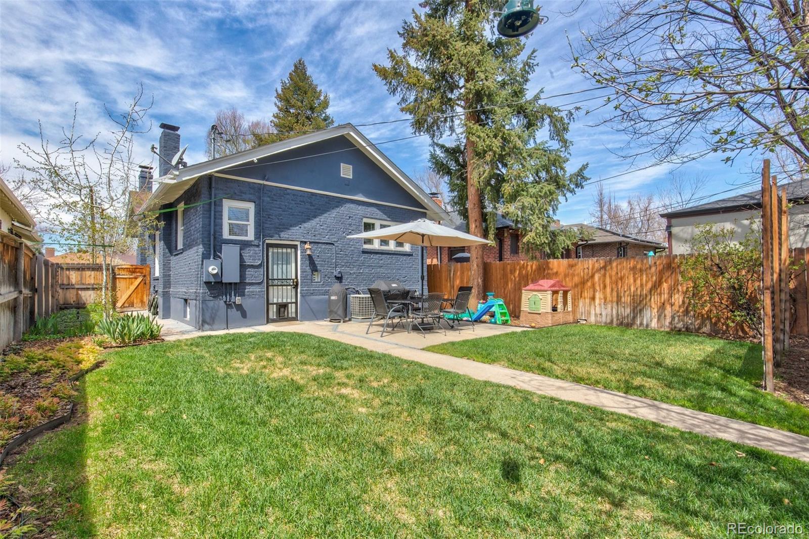 1608 Cherry Street