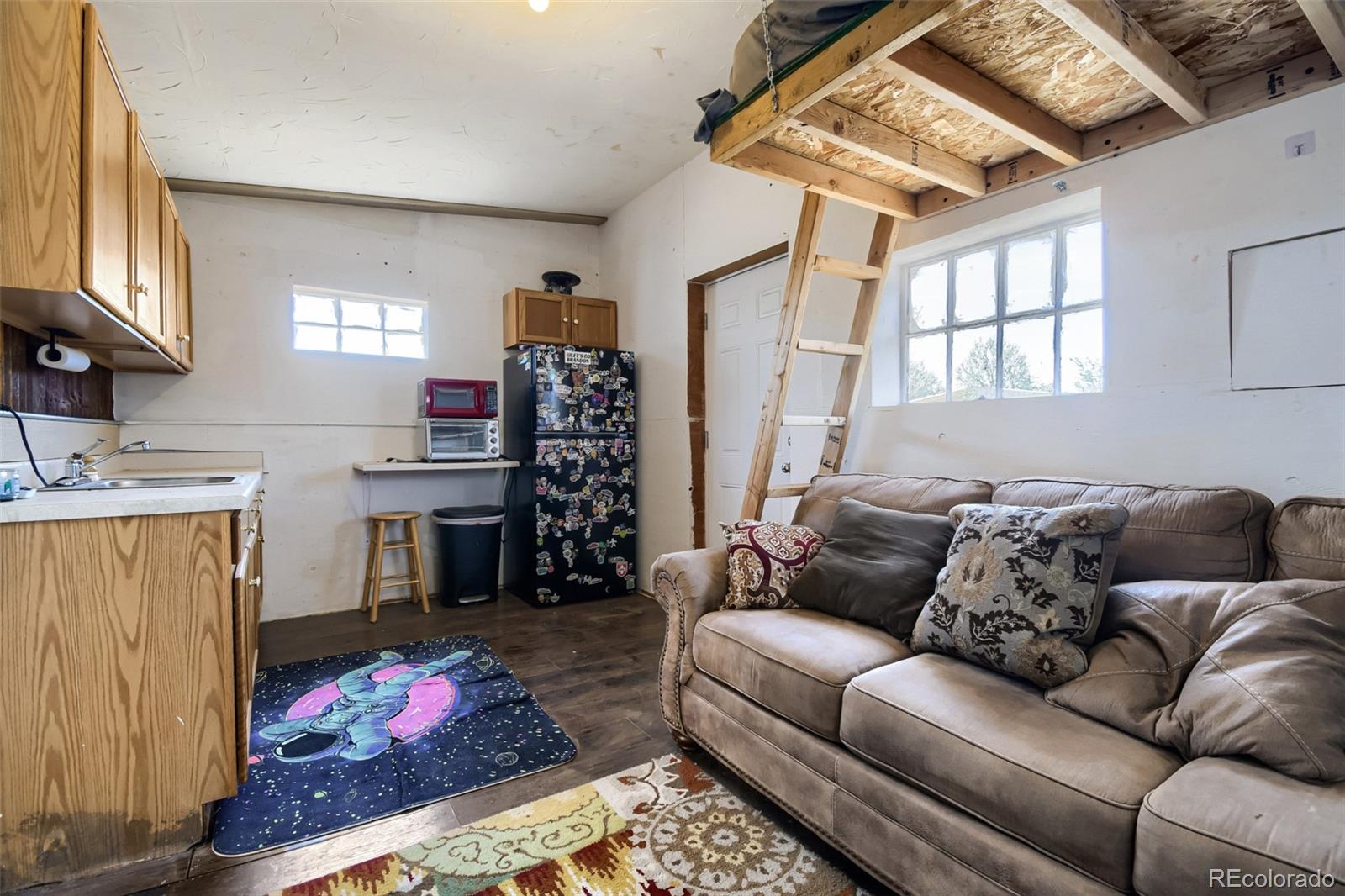 611 Pinyon Circle