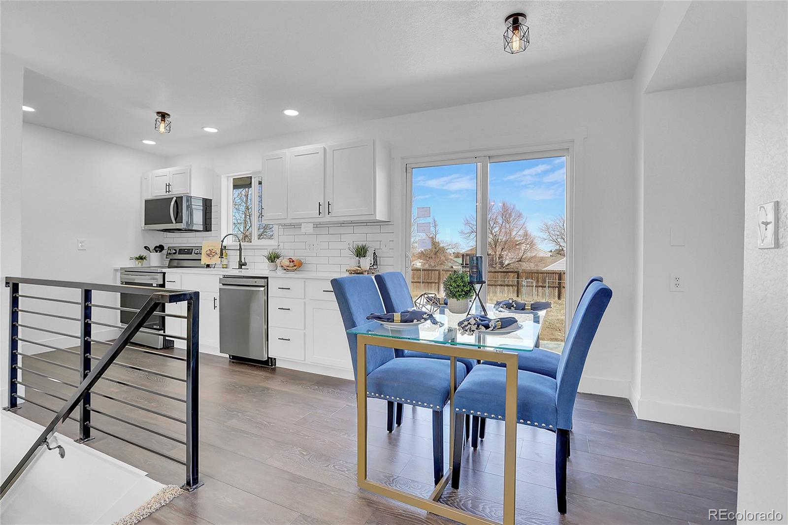 1406 S Argonne Circle