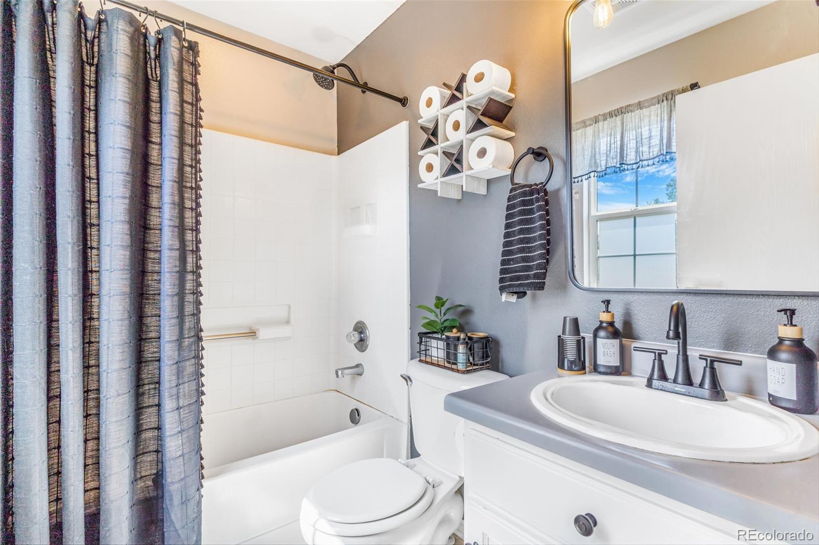 14367 E 101st Avenue