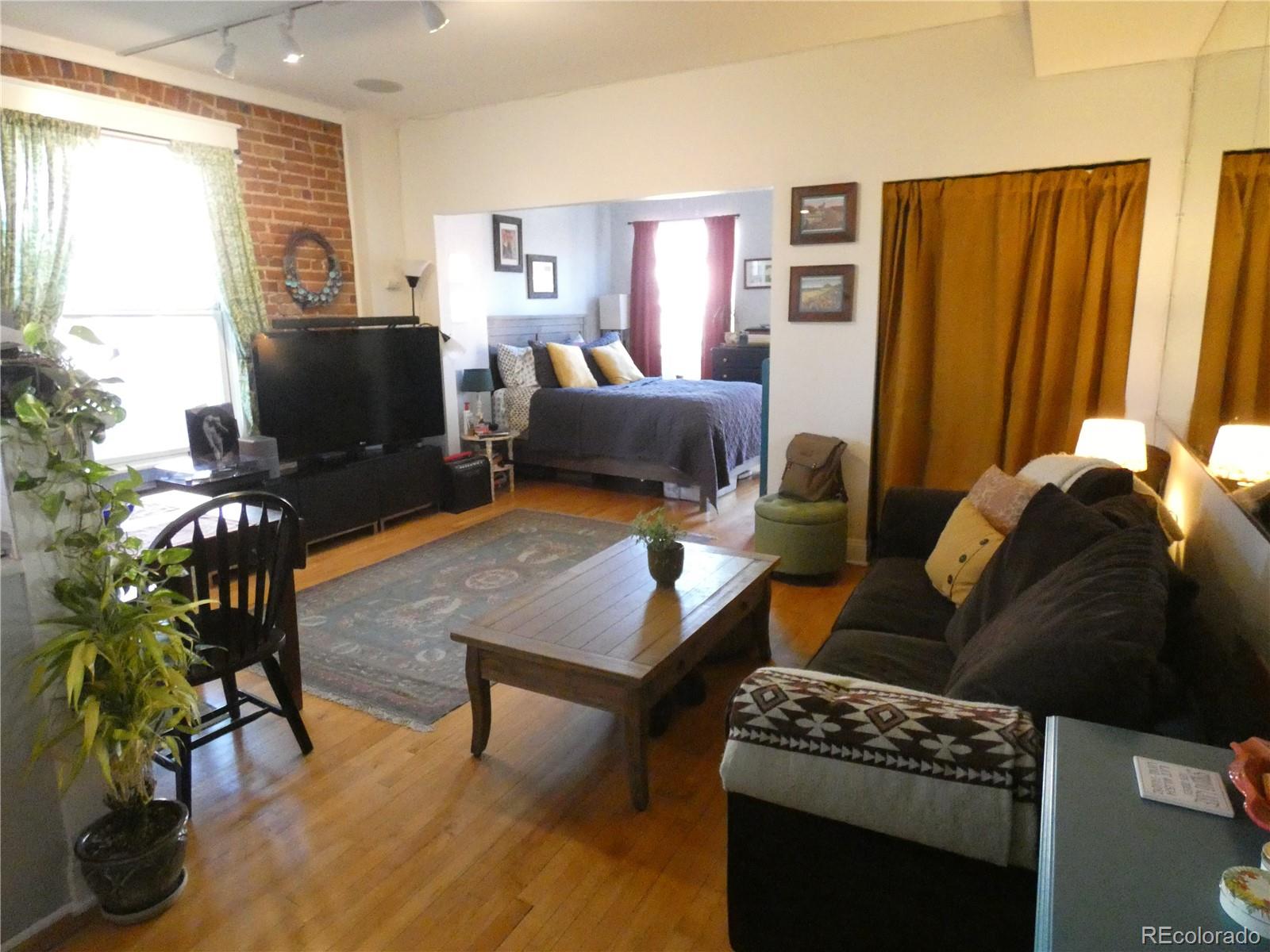 1760 N Franklin Street Unit: 7