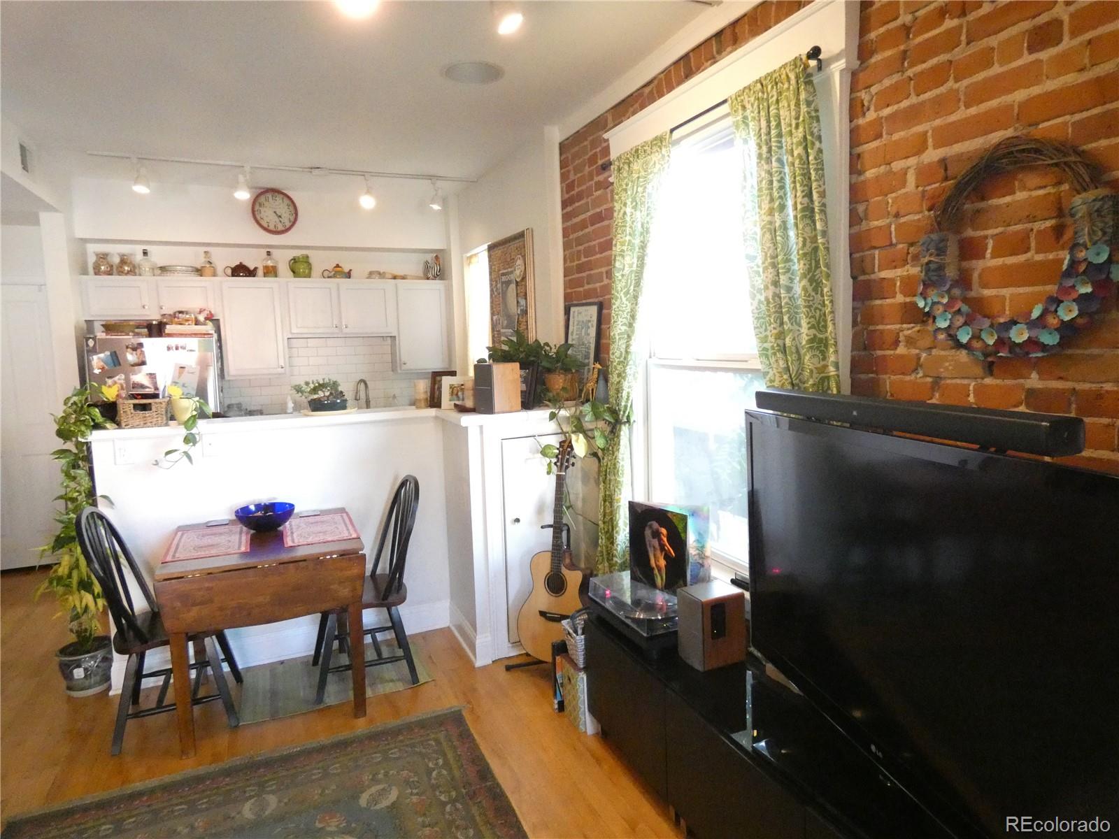 1760 N Franklin Street Unit: 7