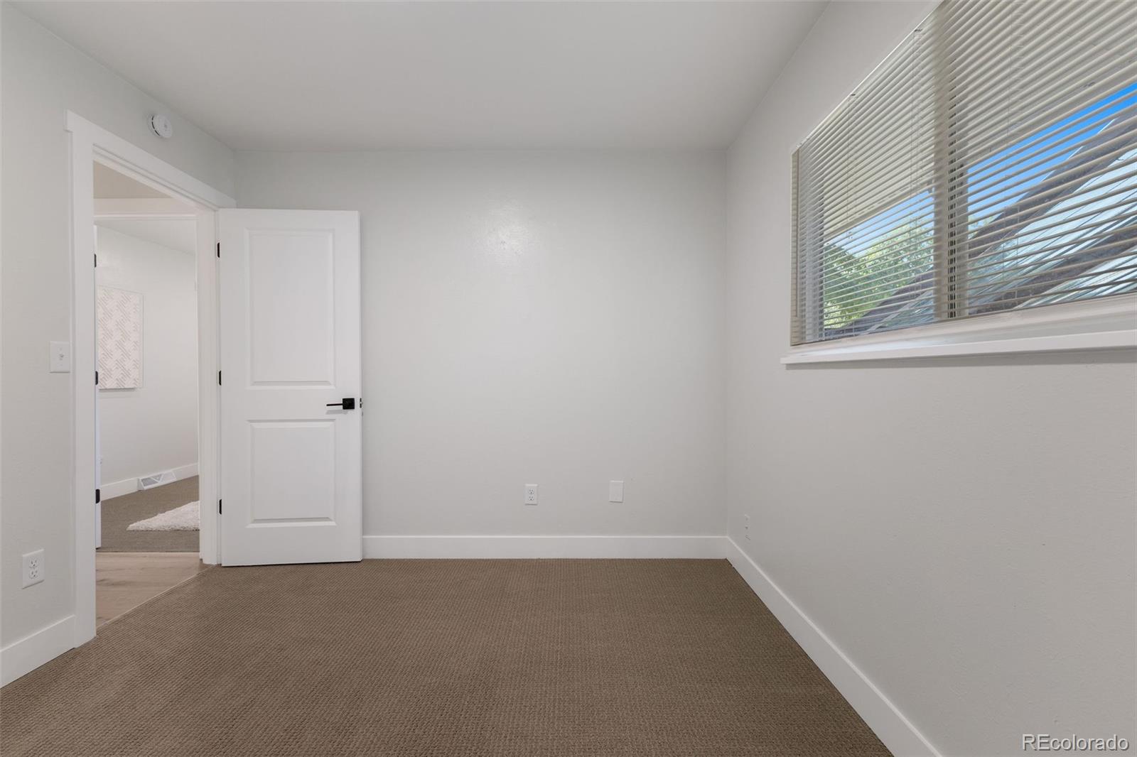 2886 S Fenton Street