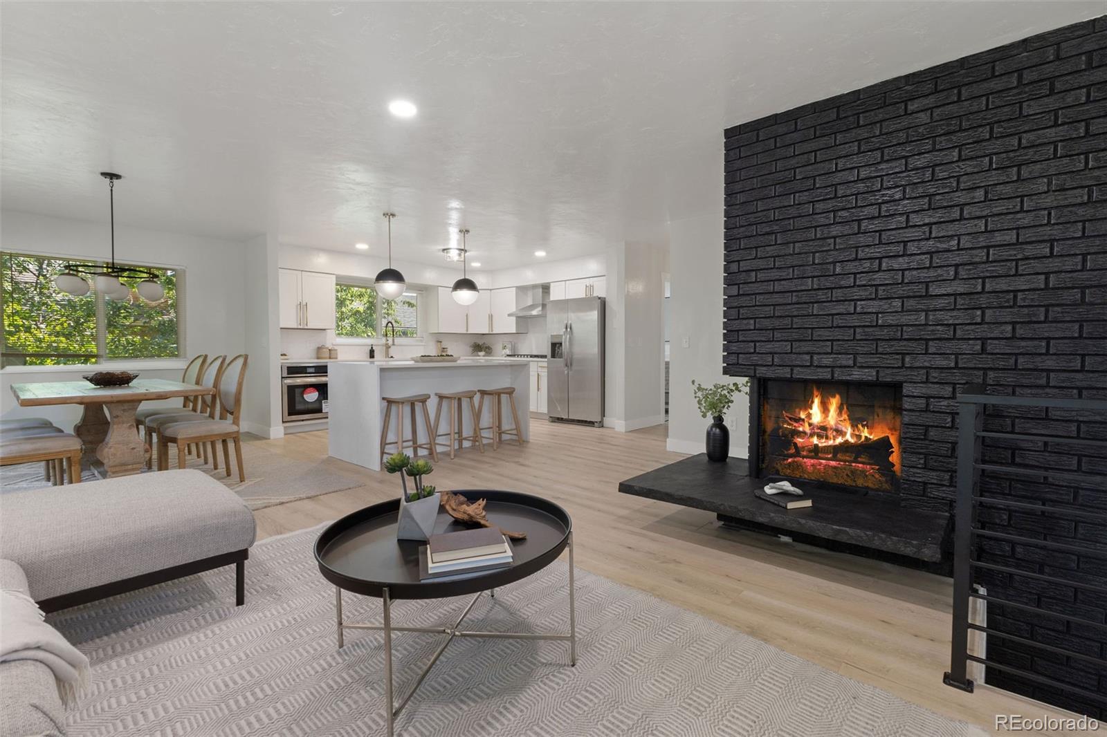 2886 S Fenton Street