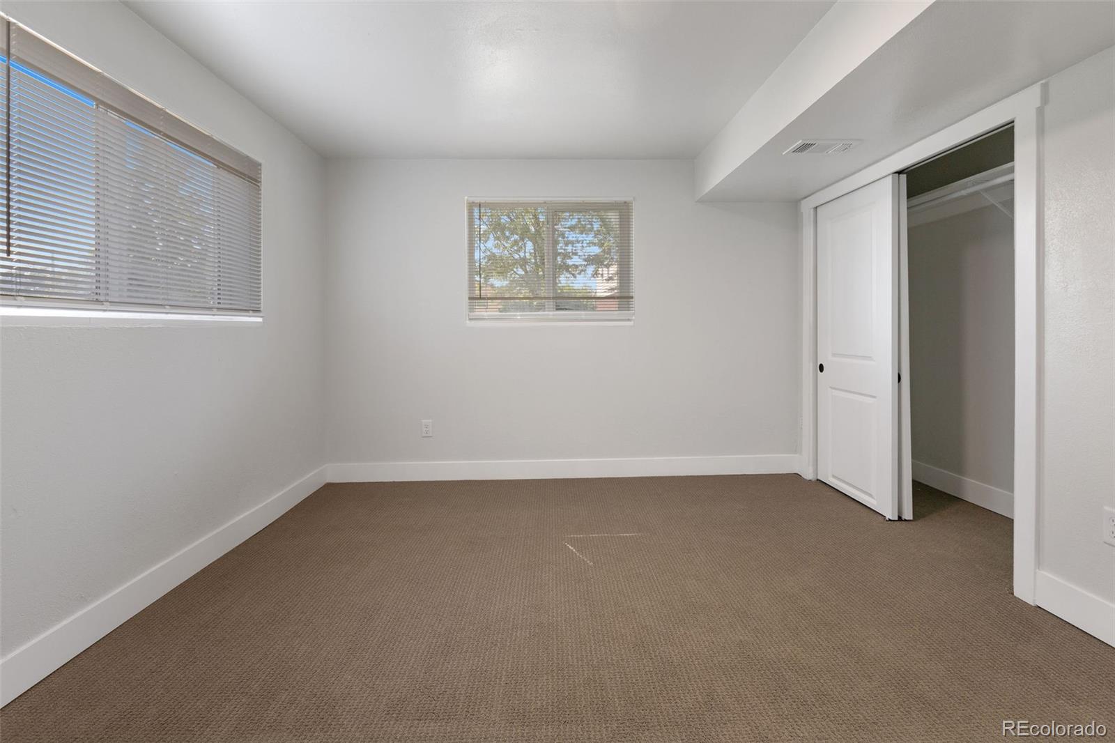 2886 S Fenton Street