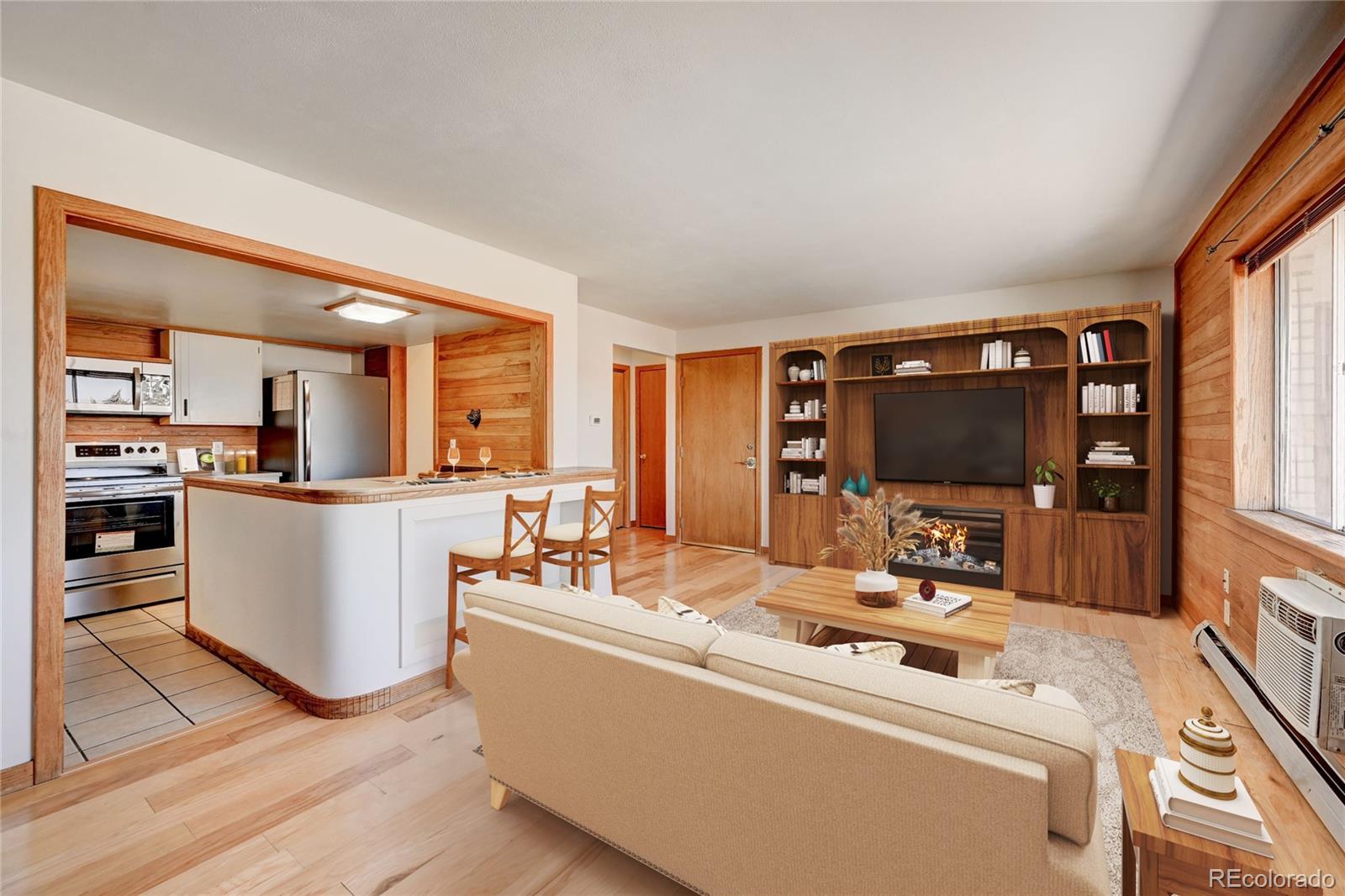 230 S Brentwood Street Unit: 301