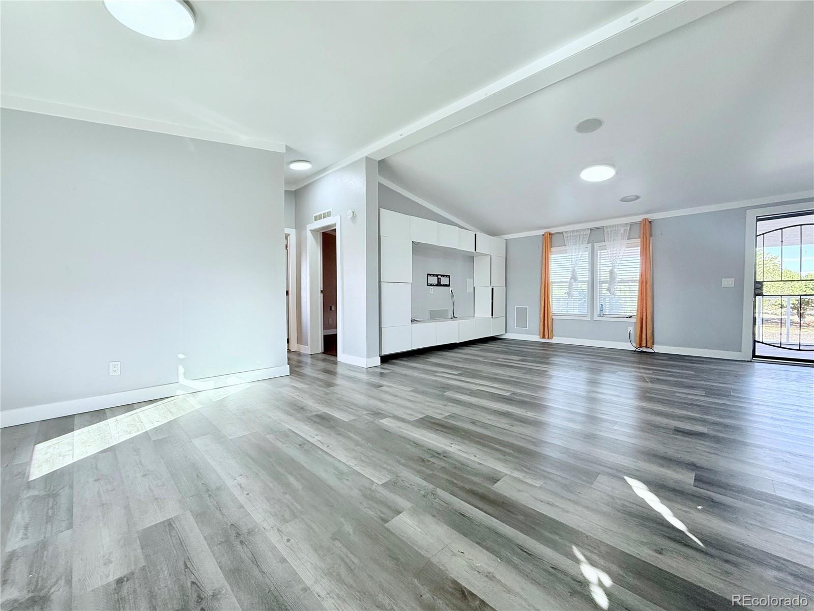 36450 E Florida Avenue