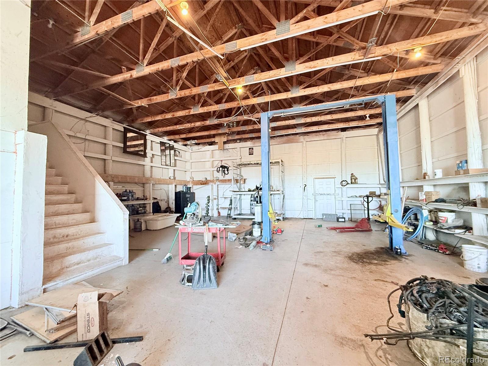 36450 E Florida Avenue