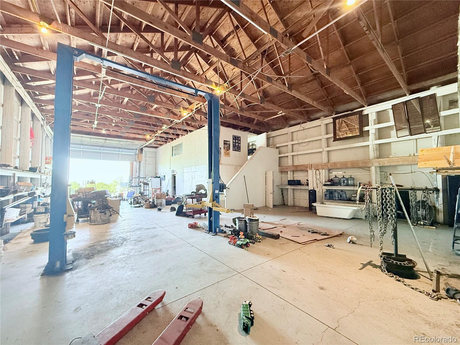 36450 E Florida Avenue