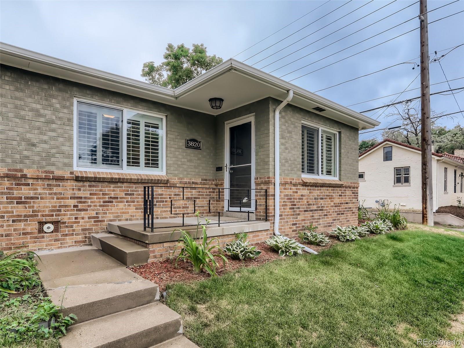 3820 E 10th Avenue