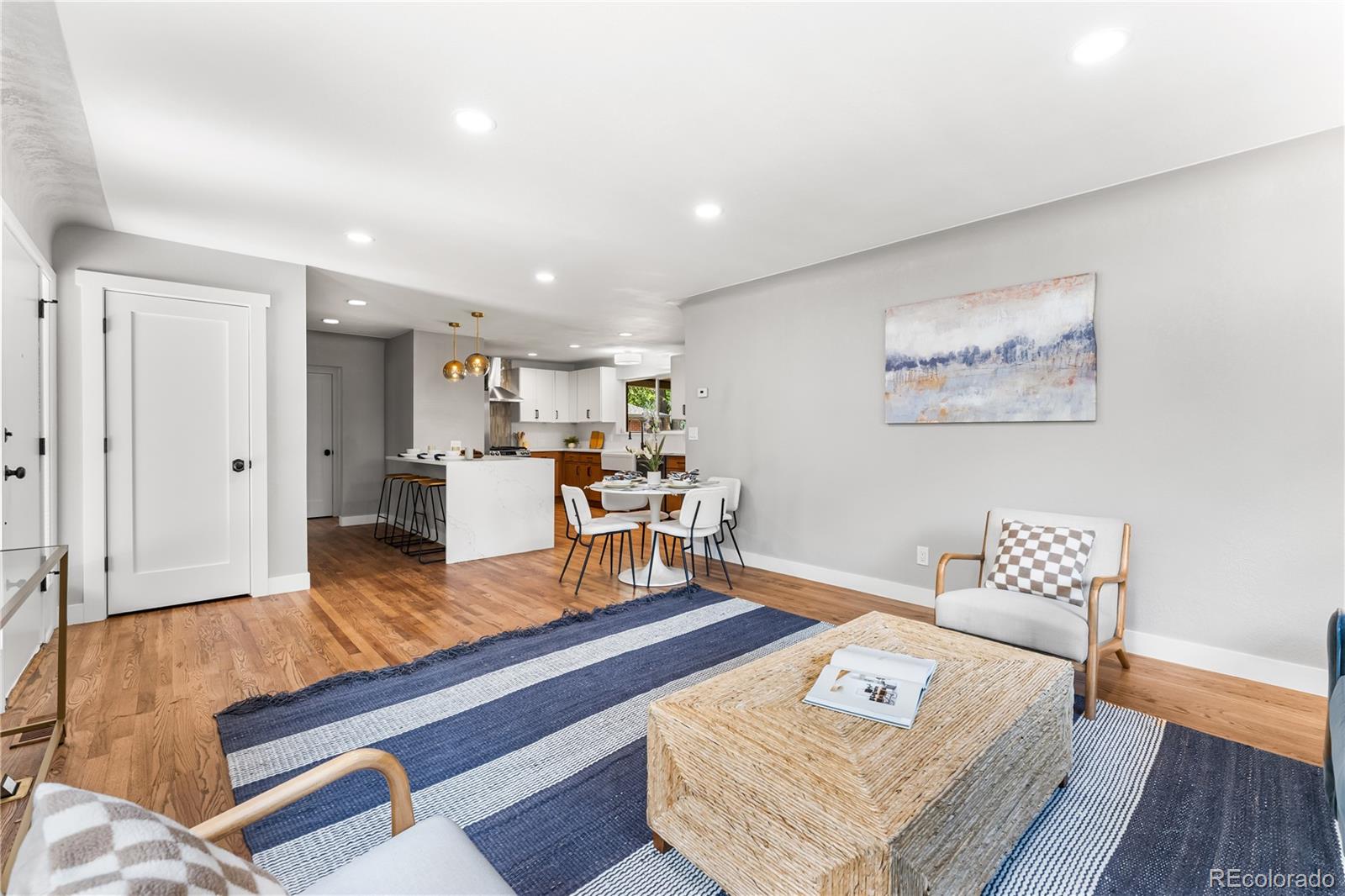 834 S University Boulevard