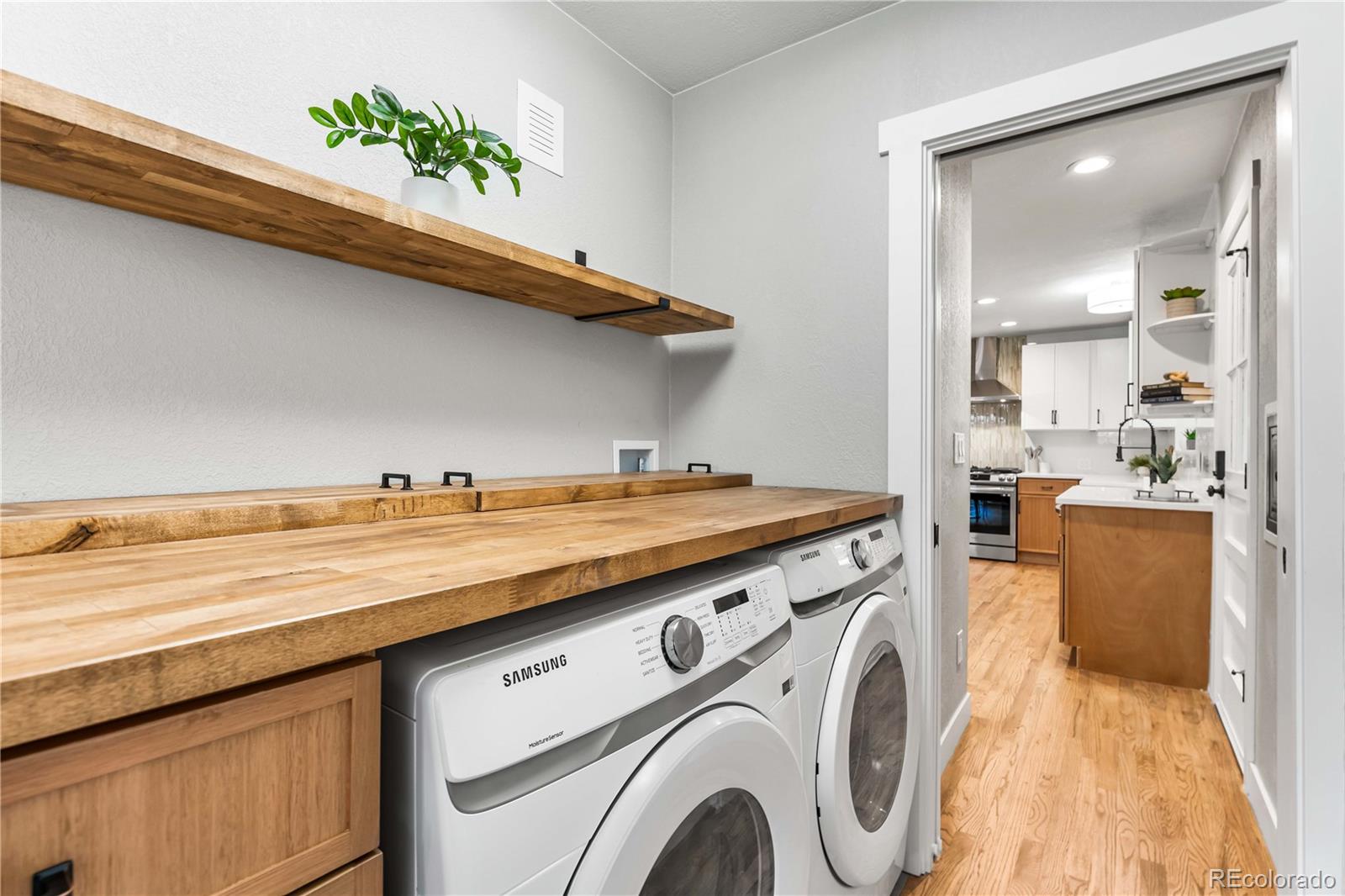 834 S University Boulevard