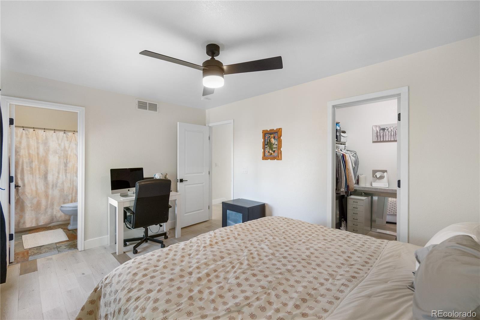 1421 Hummingbird Circle