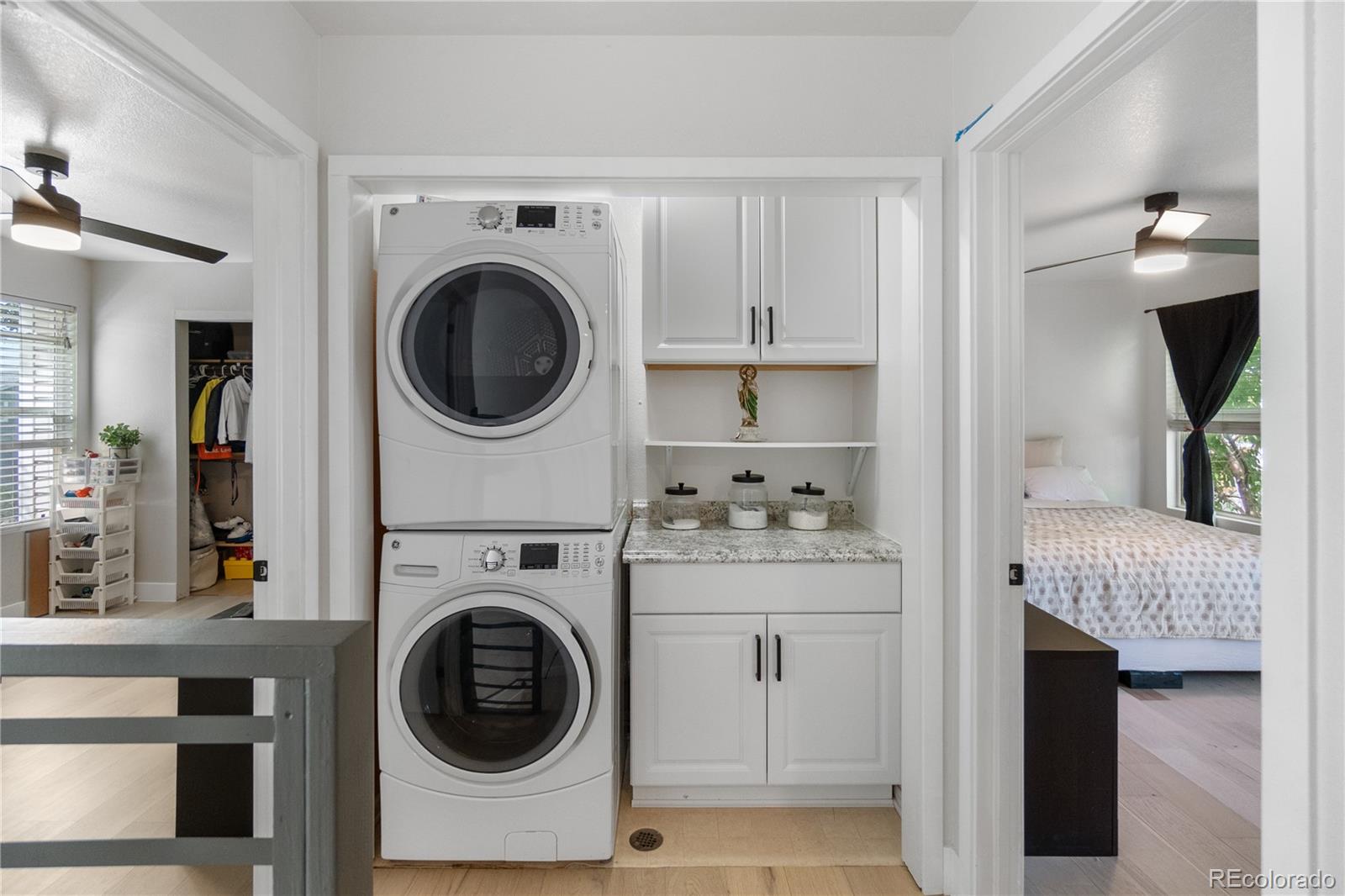 1421 Hummingbird Circle