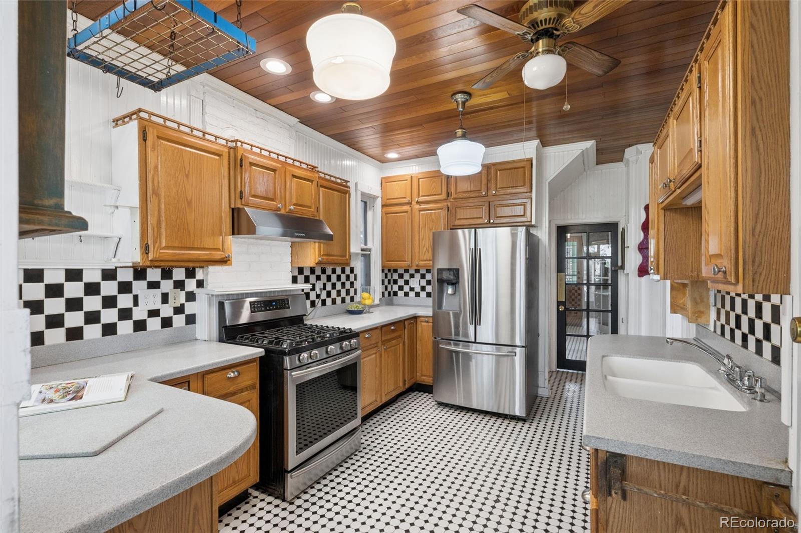 1148 N Corona Street